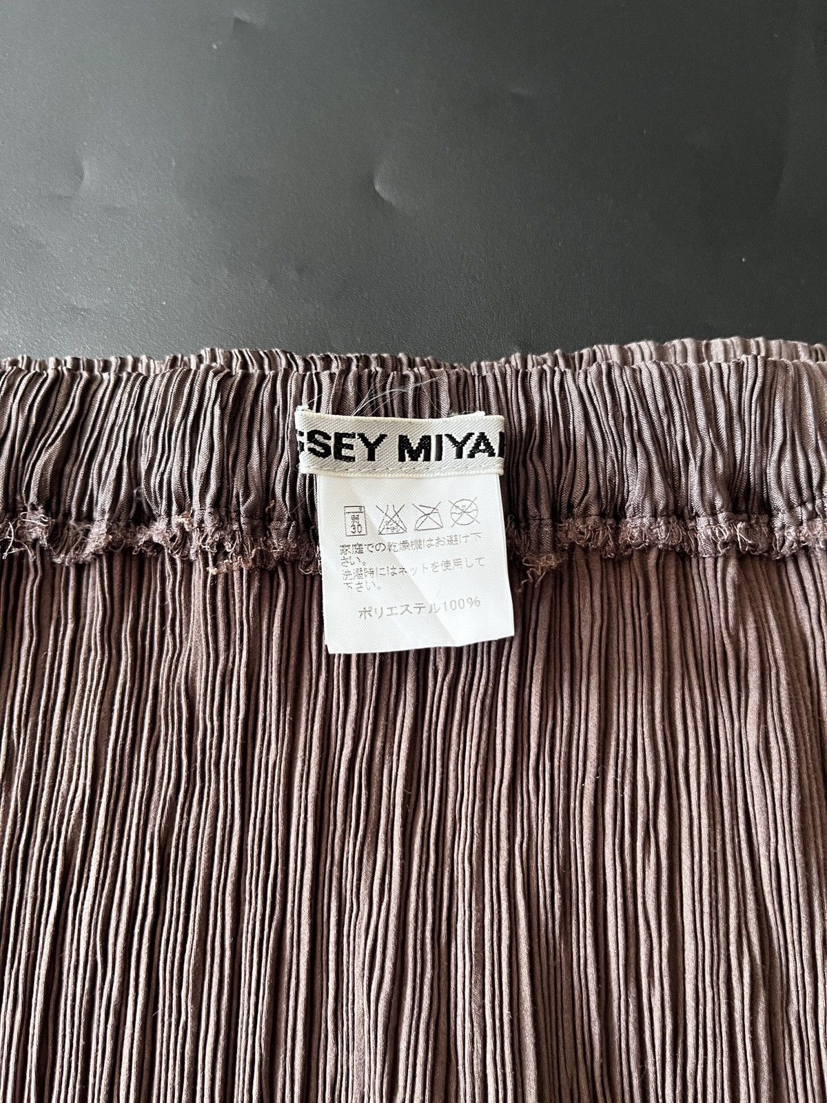 Pleats Please Issey Miyake Brown Issey miyake pleats 1990 Size 28" / US 6 / IT 42 - 5 Thumbnail