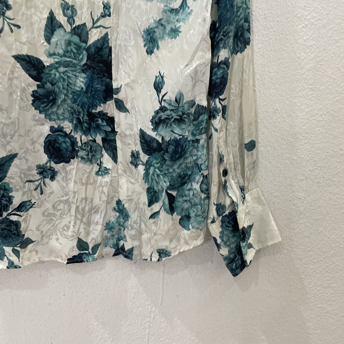 Tornado Mart Vintage Tornado Mart Flower Motive Button Ups Tee Size M / US 6-8 / IT 42-44 - 8 Thumbnail