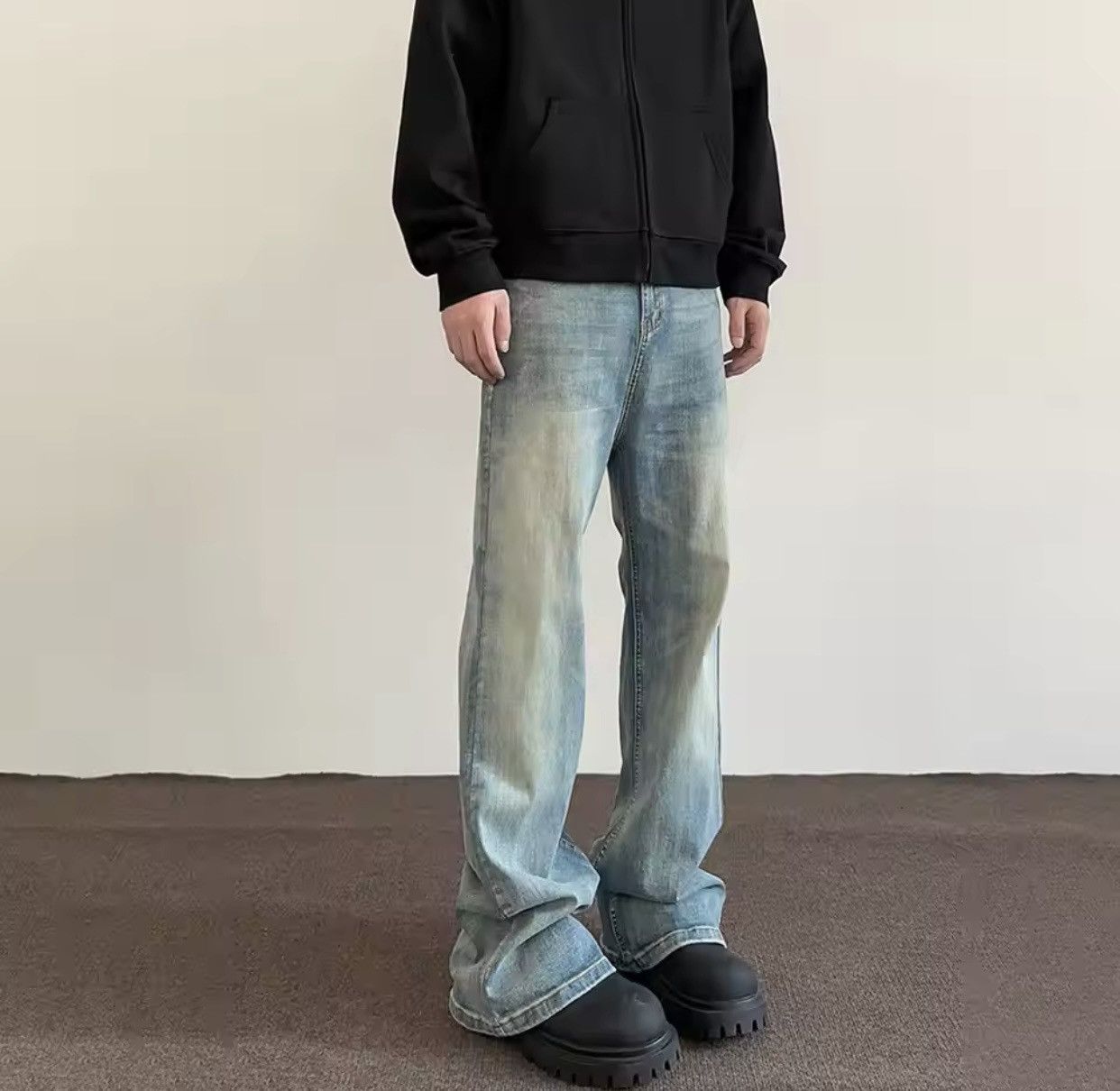 Japanese Brand × Vintage Loose Flared Streetwear Casual Distressed Denim Jeans Size US 31 - 4 Thumbnail