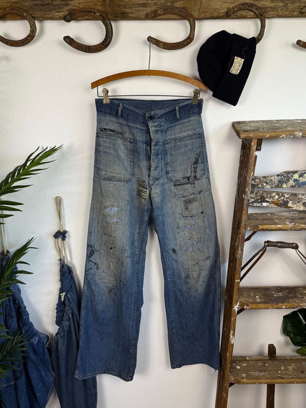 Vintage 1940s WW2 Distressed & Repaired USN Dungarees Size US 30 / EU 46 - 5 Thumbnail
