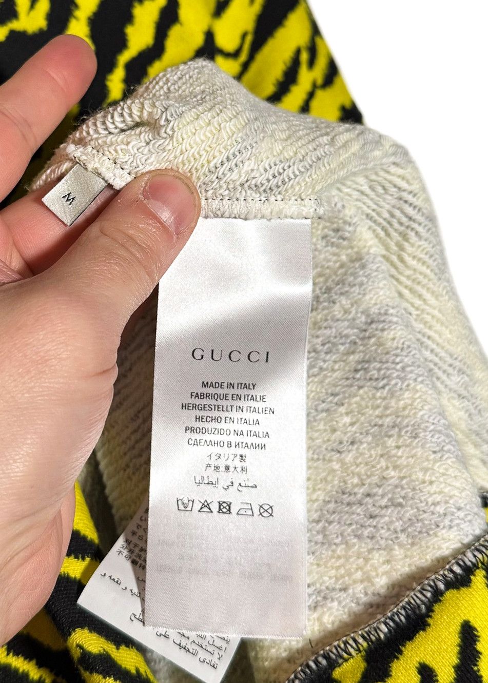 Gucci Gucci 2019 Guccify Yellow Black Tiger Print Sweatshirt Size US M / EU 48-50 / 2 - 6 Thumbnail