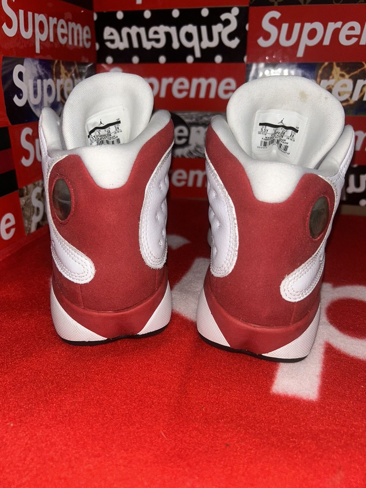 Jordan Brand Jordan 13 Retro Grey Toe (GS) 414574-126 size 5.5y Size US 5.5 / EU 38 - 3 Thumbnail