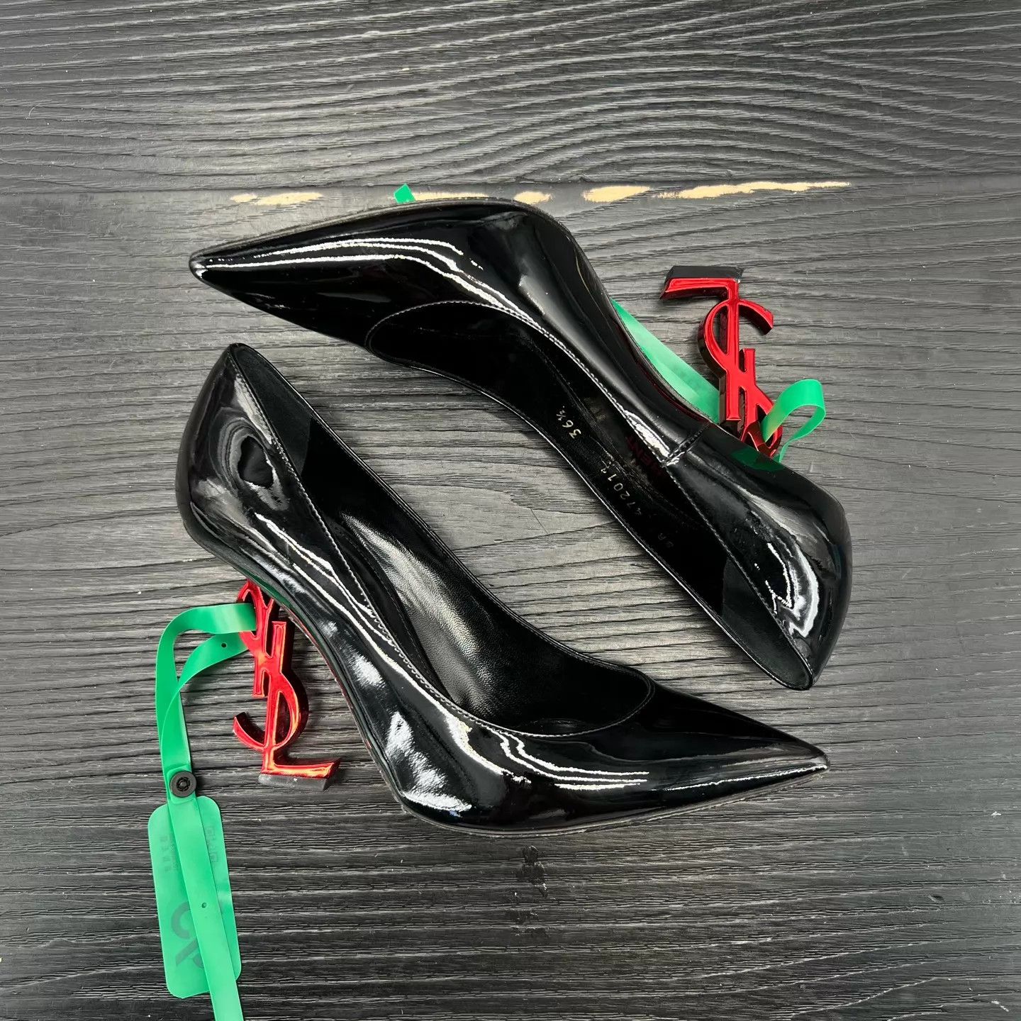 Yves Saint Laurent YSL Opyum Pumps Black Red 36.5 Worn Once Size US 6 / IT 36 - 7 Thumbnail