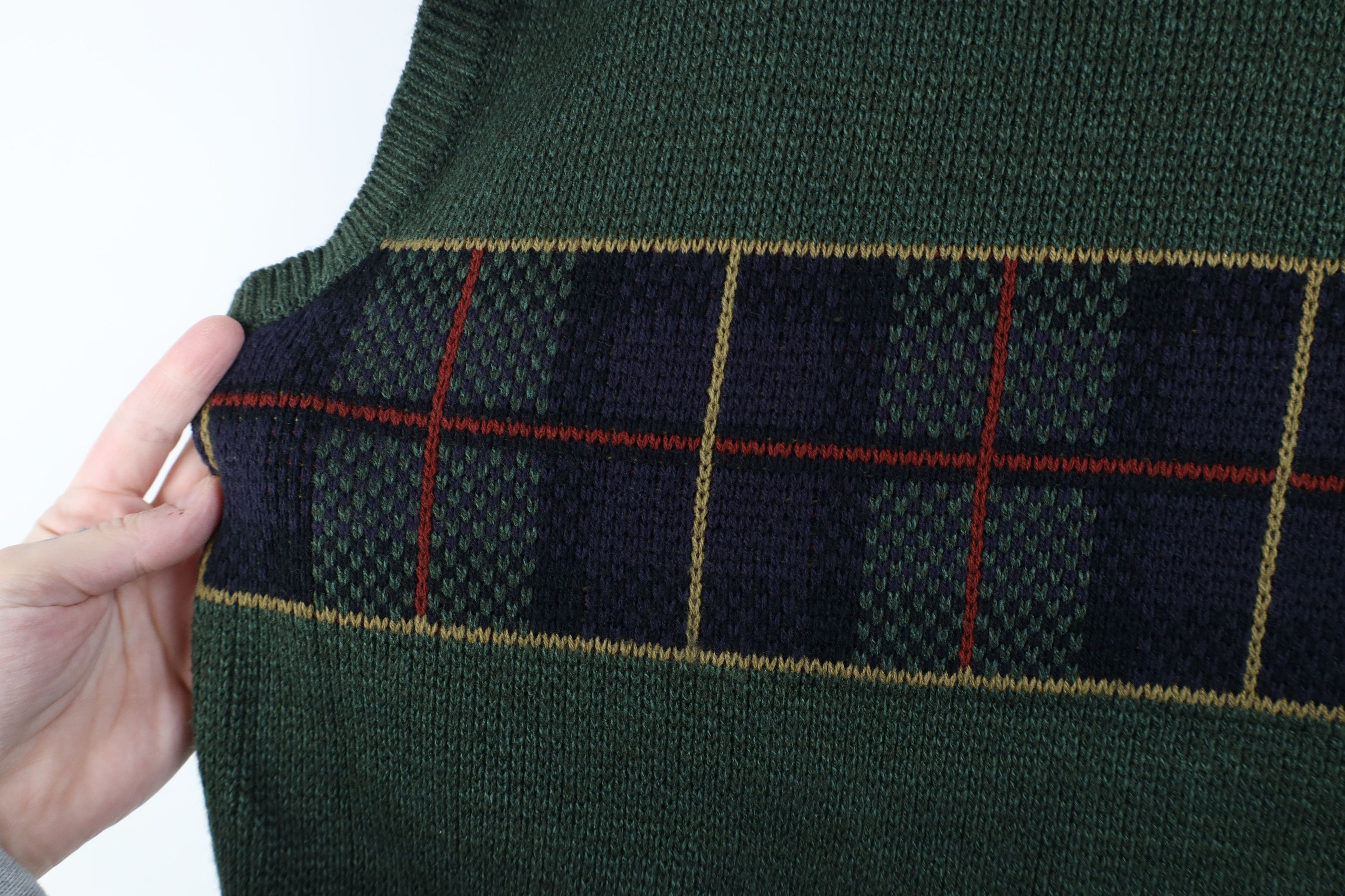 Vintage Vintage 90s Streetwear Knit V-Neck Sweater Vest Plaid Green Size US XL / EU 56 / 4 - 5 Thumbnail
