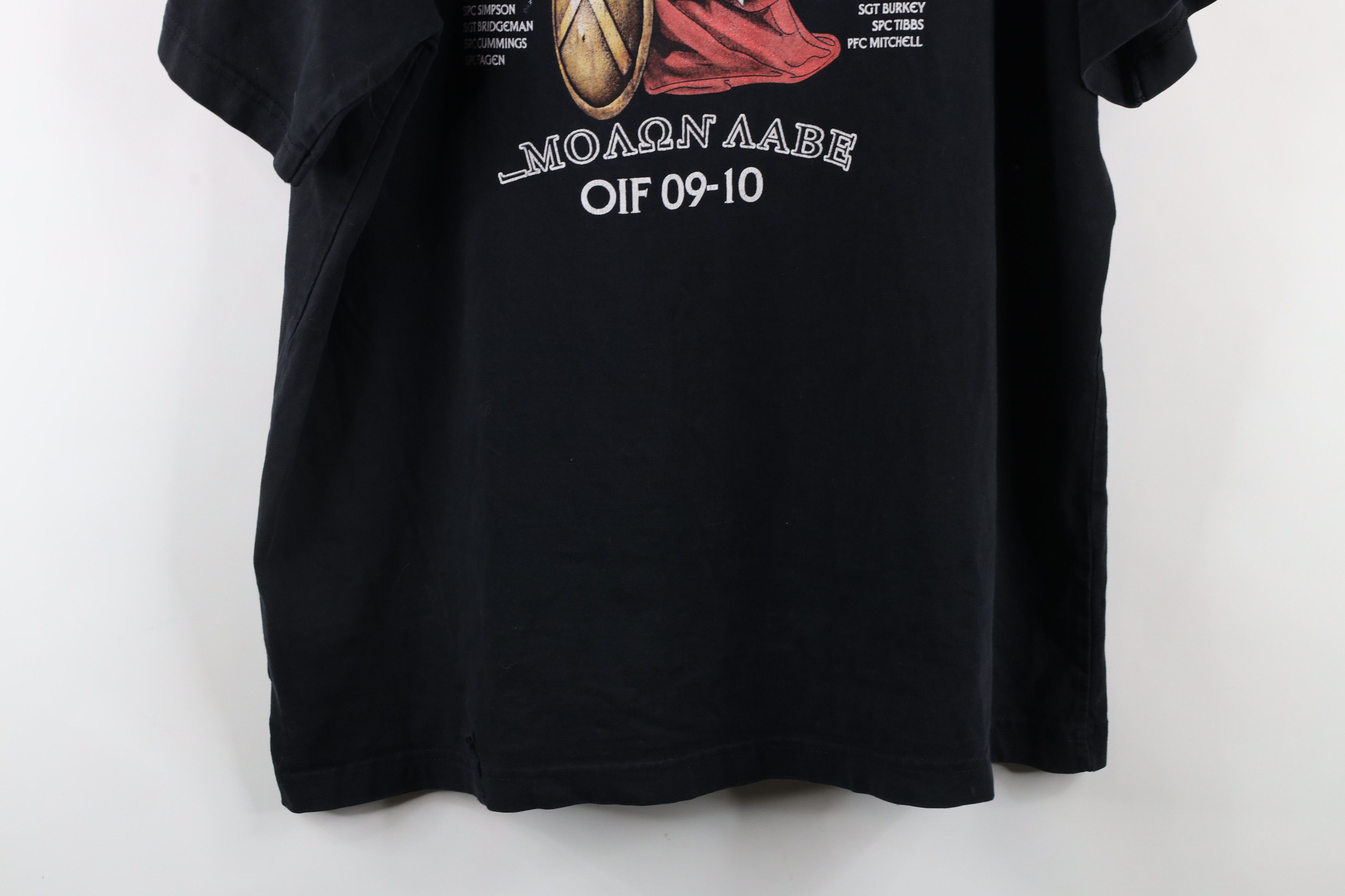 Vintage Vintage Y2K Police 585th MP Co Spartans T-Shirt Black Size US XL / EU 56 / 4 - 15 Thumbnail