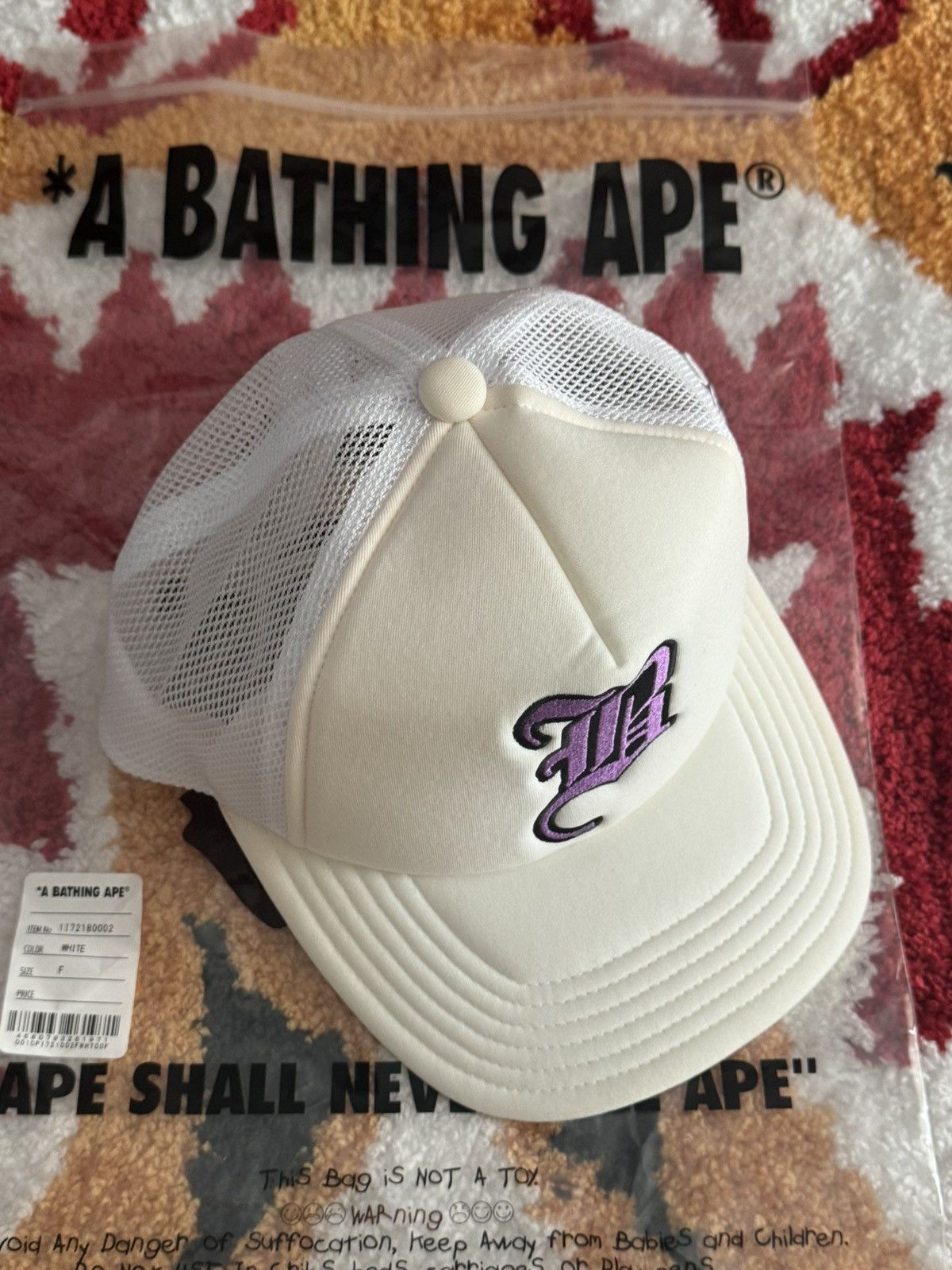 Bape Bape NYC Soho Store Exclusive Cap White Size ONE SIZE - 4 Thumbnail