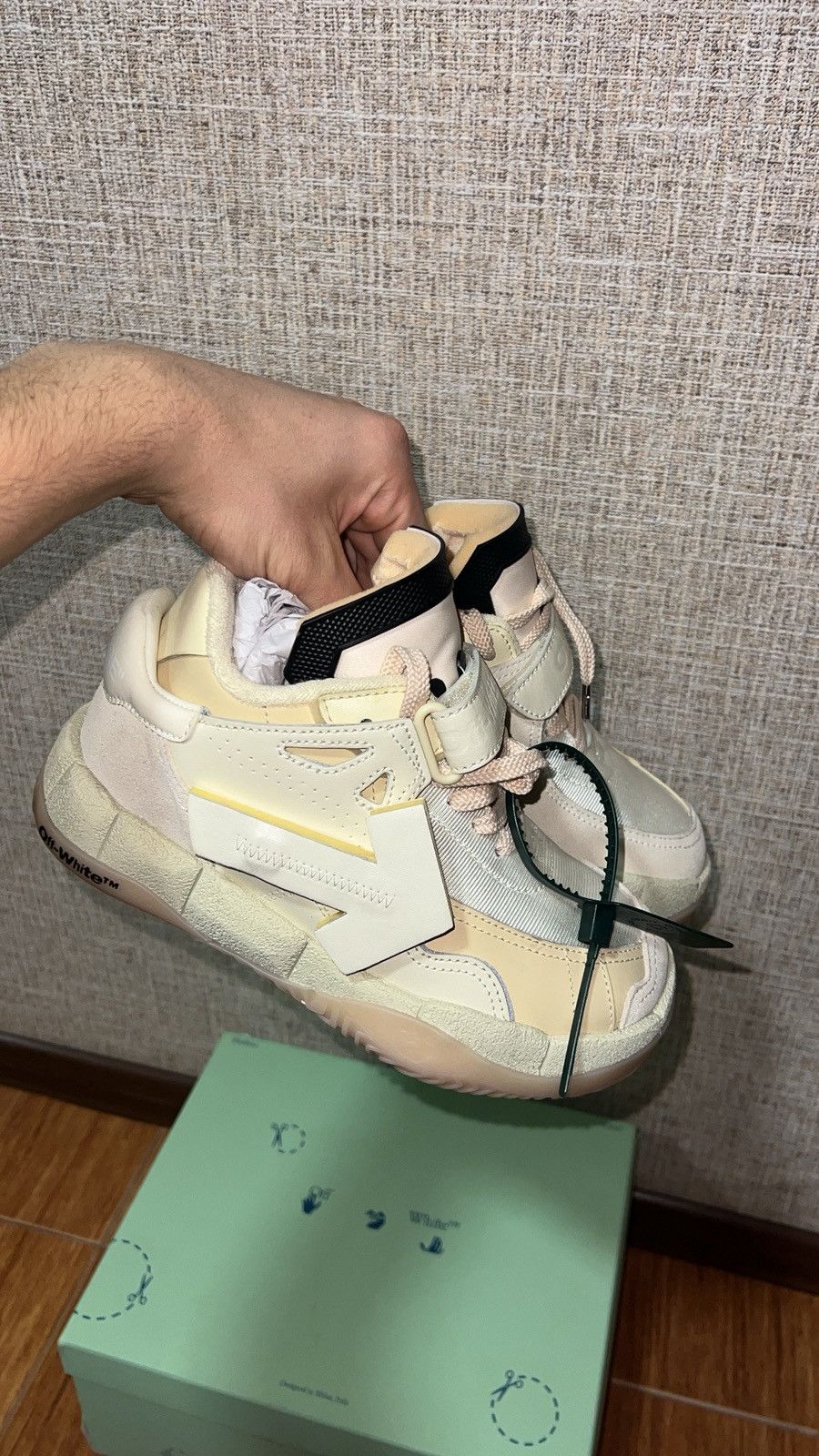 Off-White OFF WHITE PUZZLE COUTURE WHITE Size US 8 / IT 38 - 2 Thumbnail
