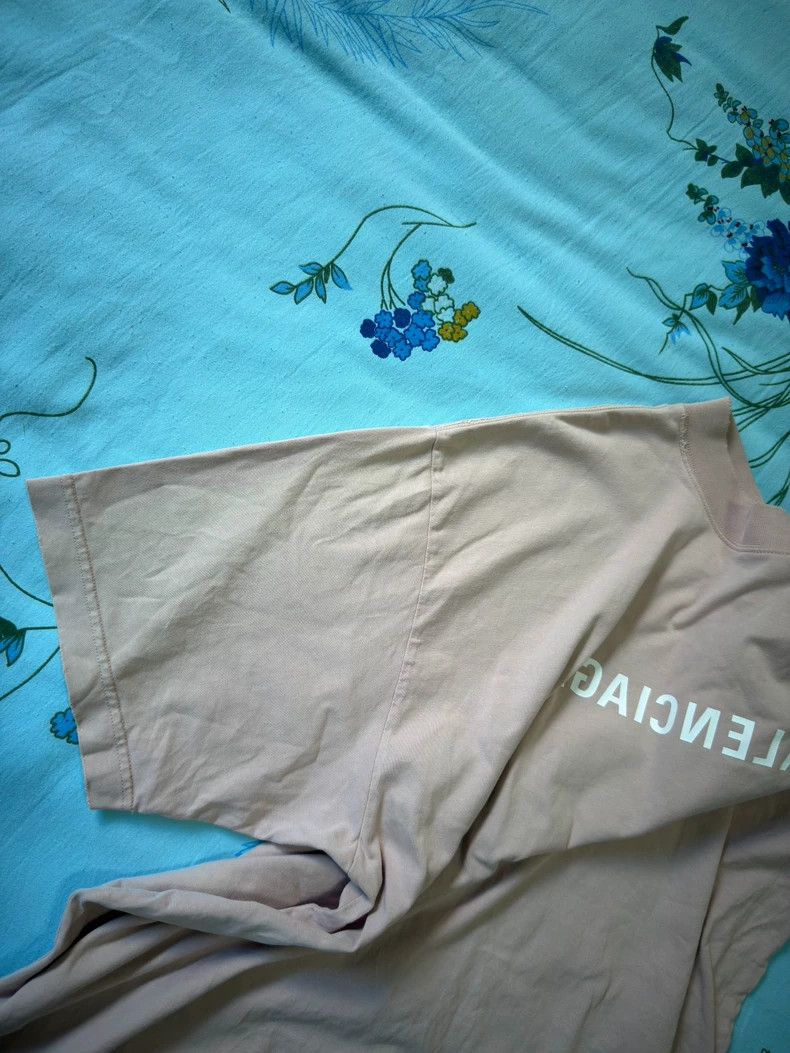 Balenciaga Balenciaga Mirror Light Pink Short Sleeve T-Shirt 2505-Next Size US XS / EU 42 / 0 - 8 Thumbnail