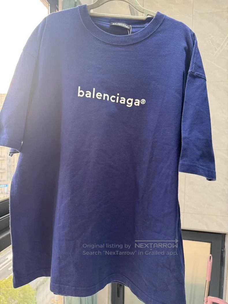 Balenciaga Balenciaga Logo letter emblem round-neck short-sleeve T-sh Size US L / EU 52-54 / 3 - 2 Thumbnail