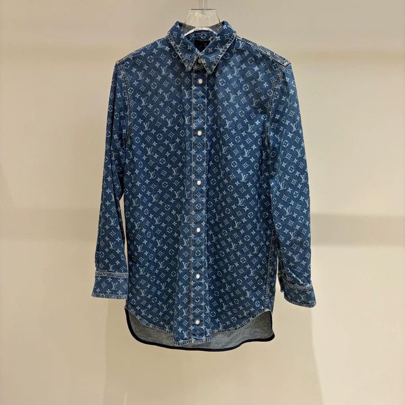 Louis Vuitton Louis Vuitton Denim Denim FW25 Full Print Shirt Size XS / US 0-2 / IT 36-38 - 1 Thumbnail