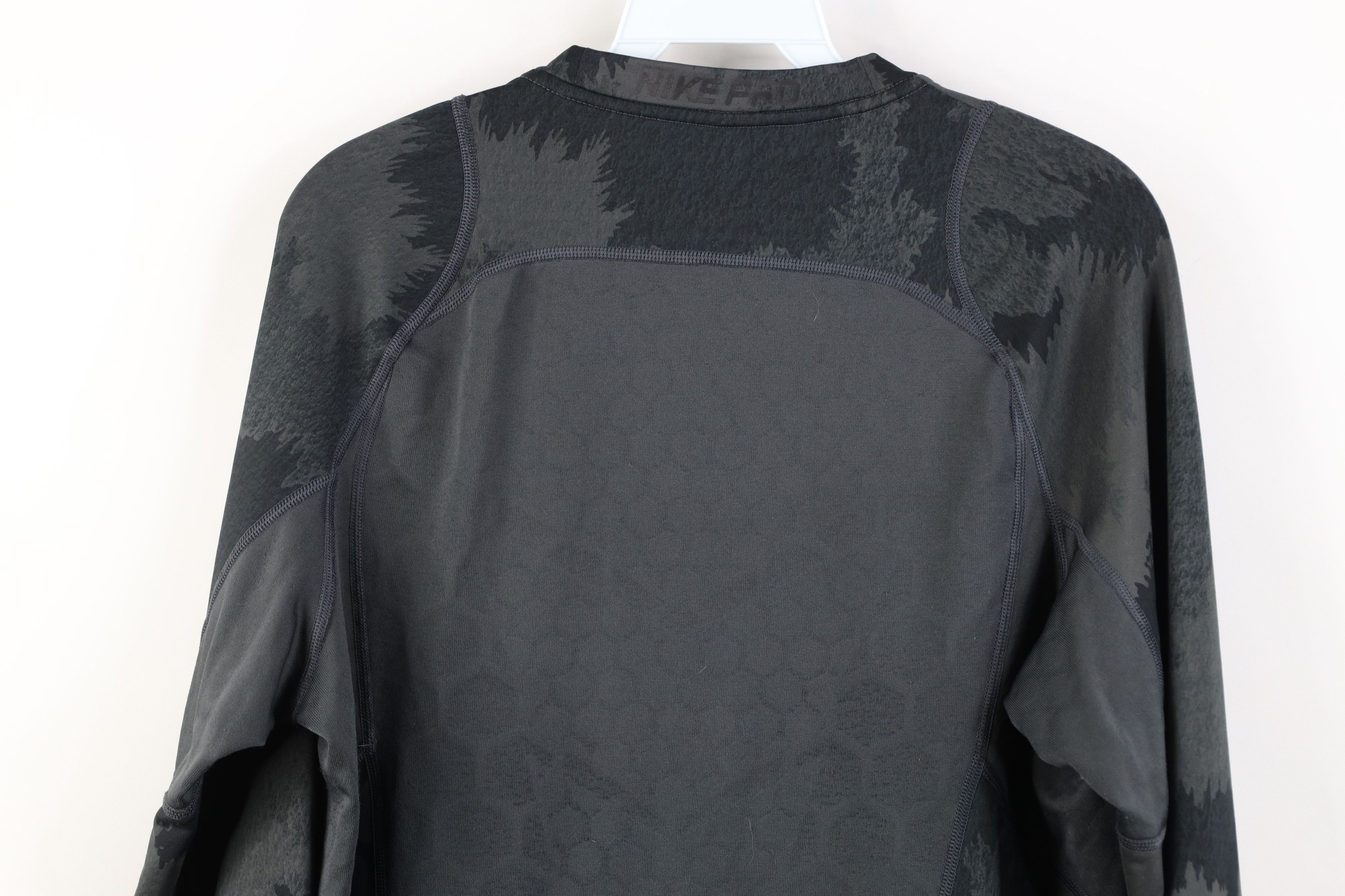 Nike Nike Pro Combat Fleece Lined Fitted Compression T-Shirt Size US M / EU 48-50 / 2 - 13 Thumbnail