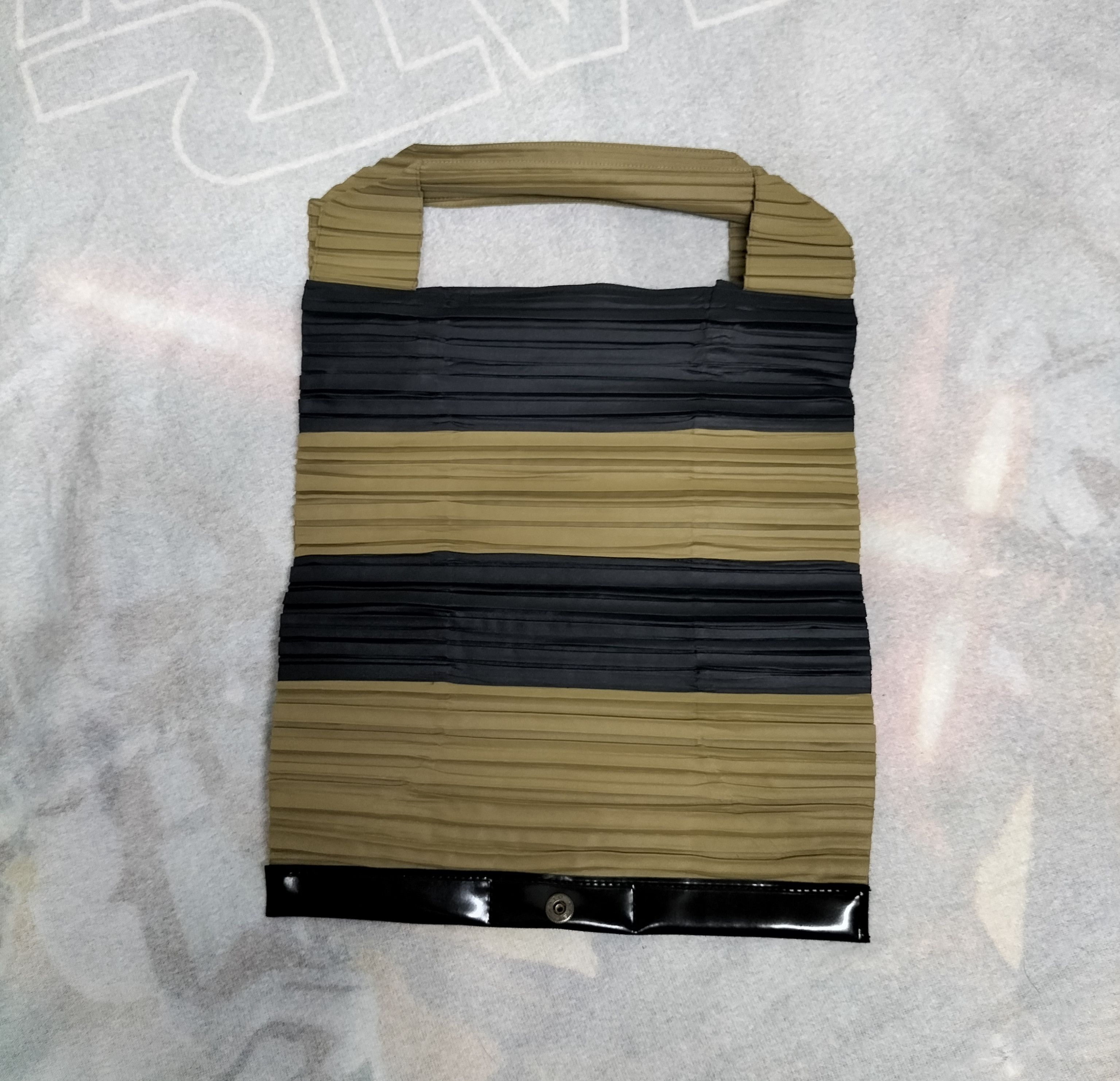 Issey Miyake Pleats please by issey miyake tote bag Size ONE SIZE - 4 Thumbnail