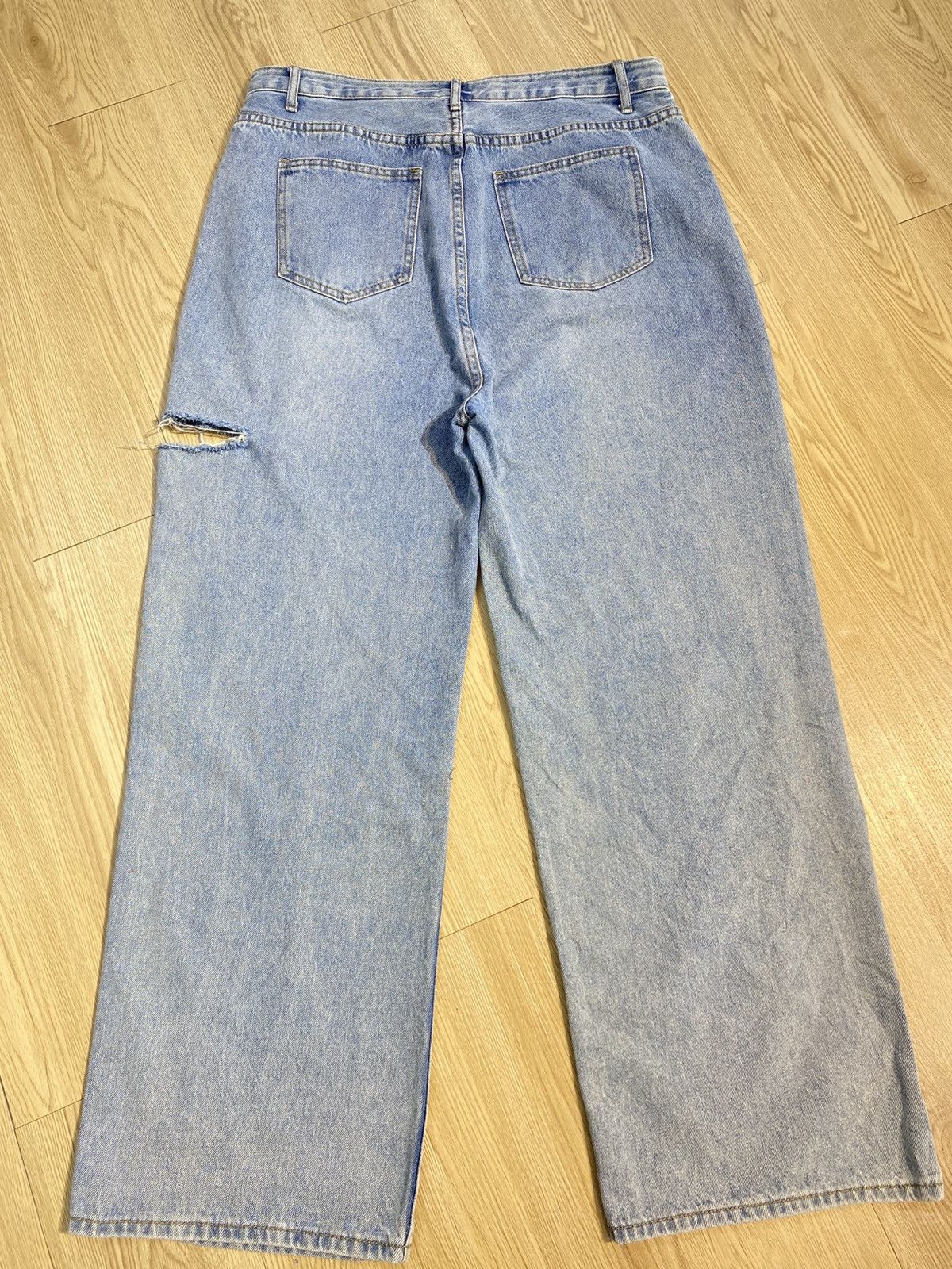 Japanese Brand Japnese Brand Baggy Blue Wash Style Ripped Jeans Size US 35 - 3 Thumbnail