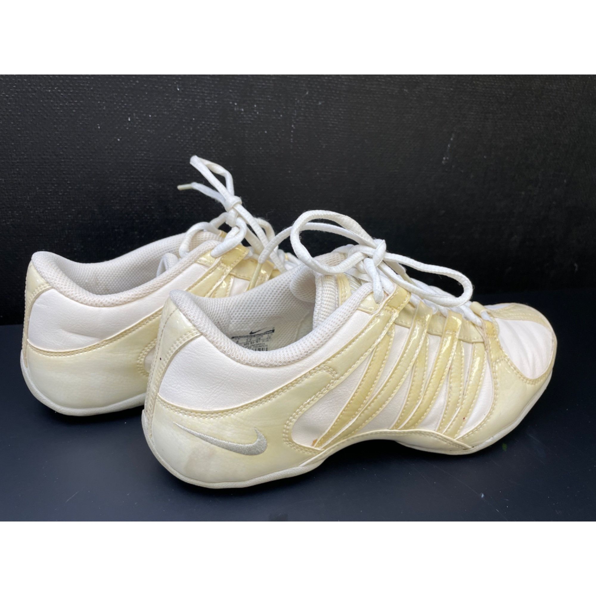 Nike Nike Women's White/Beige Sneakers/Cheer Shoes Size 8 SKU 548 Size US 8 / IT 38 - 3 Thumbnail