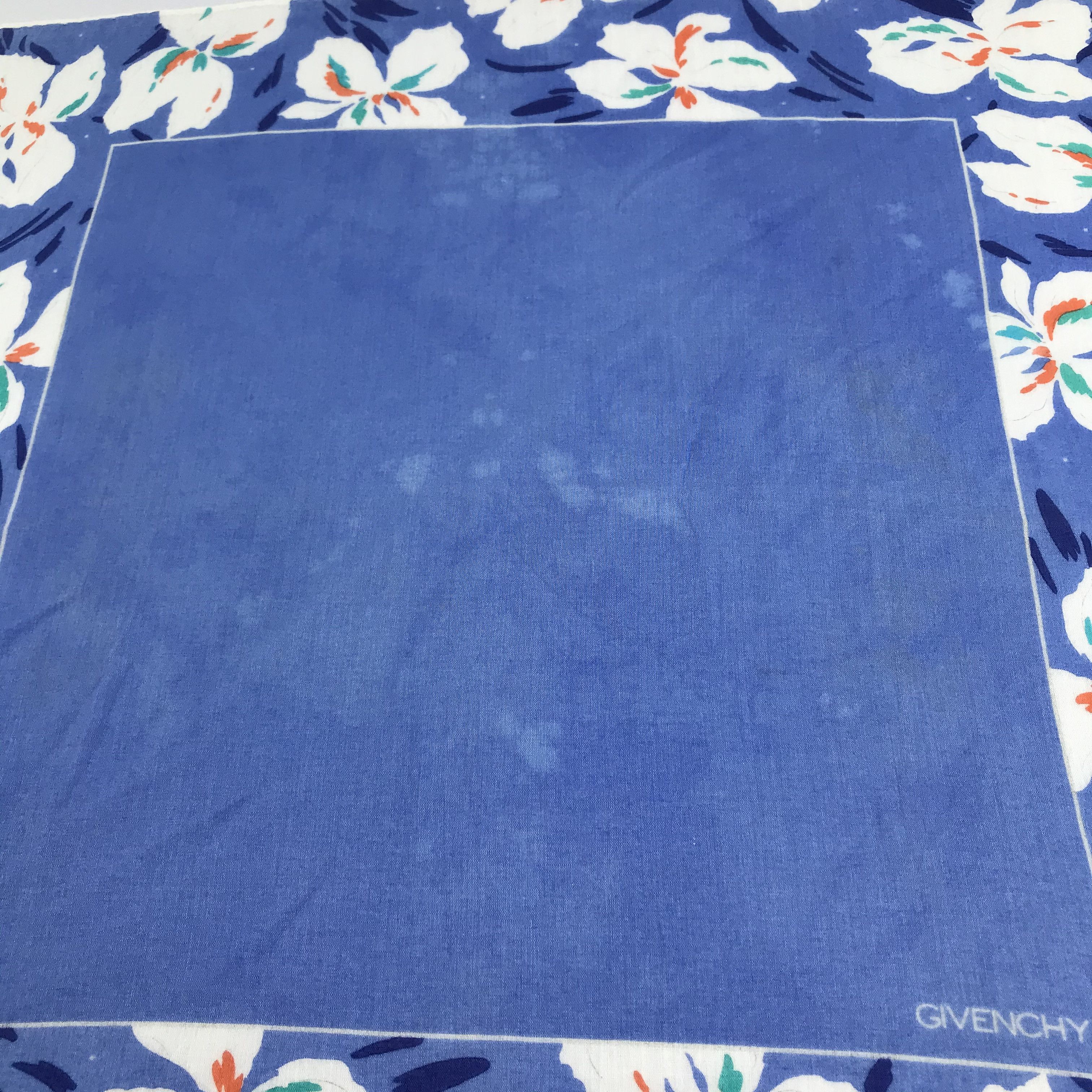 Givenchy Givenchy Floral Handkerchief Neckerchief Bandana H877 Size ONE SIZE - 5 Thumbnail