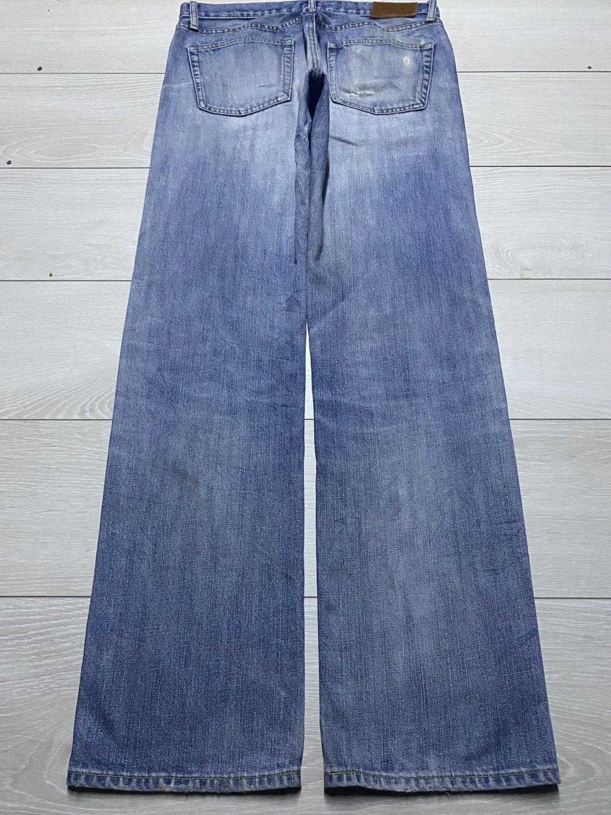 Japanese Brand Vintage Japanese Uniqlo S-002 Light Wash Distressed Jeans Size US 33 - 2 Thumbnail