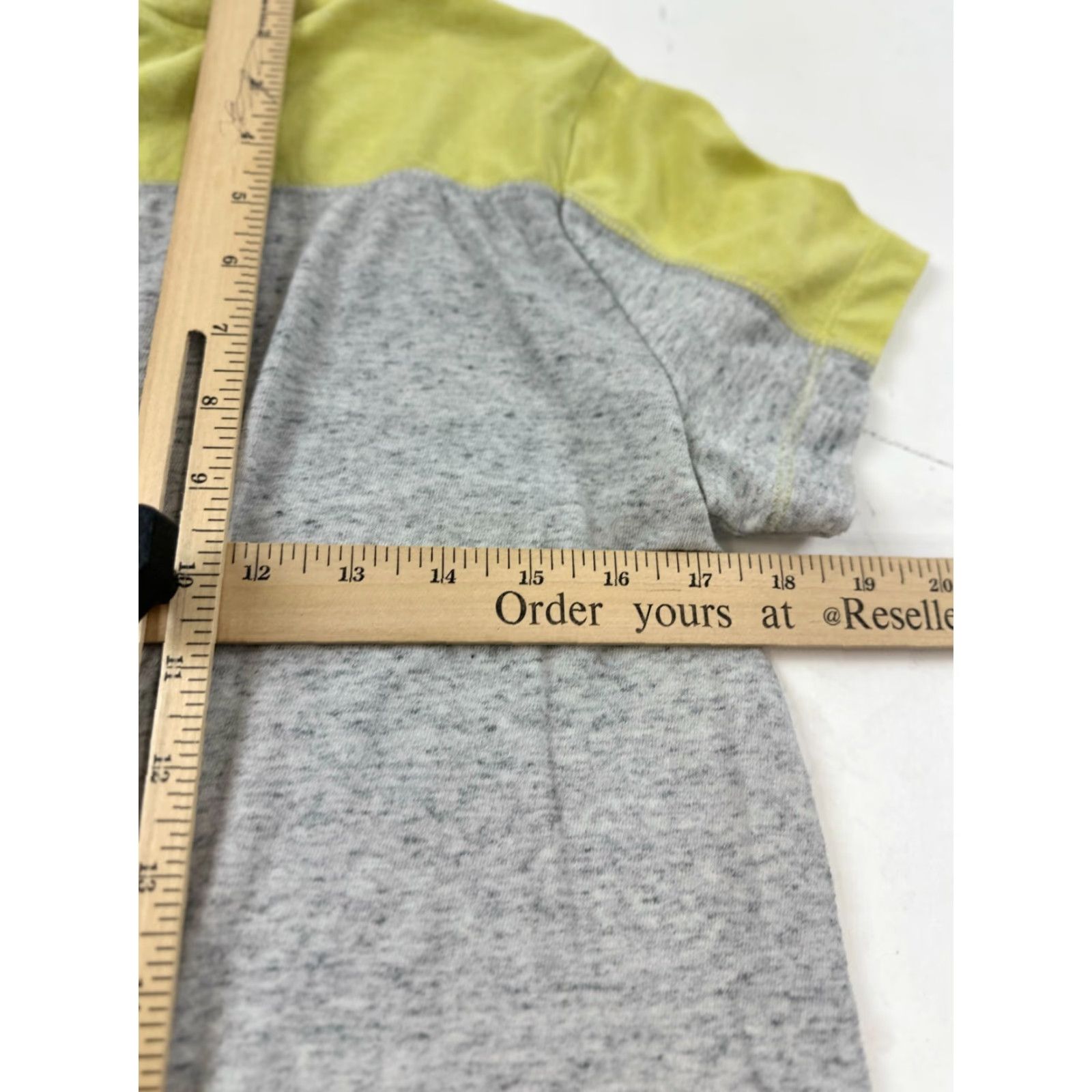 Nike Nike Shirt Womens Medium Gray Green Sportswear Spell Out Logo Short Sleeve Tee Size M / US 6-8 / IT 42-44 - 8 Thumbnail