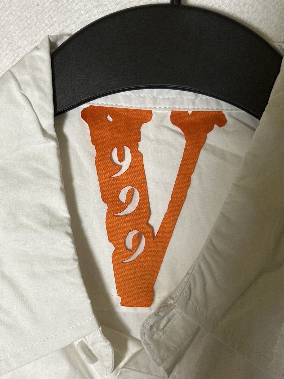 999 Club × Vlone VLONE x Juice WRLD Button-Up T-Shirt White XL 2020 New Size US XL / EU 56 / 4 - 3 Thumbnail