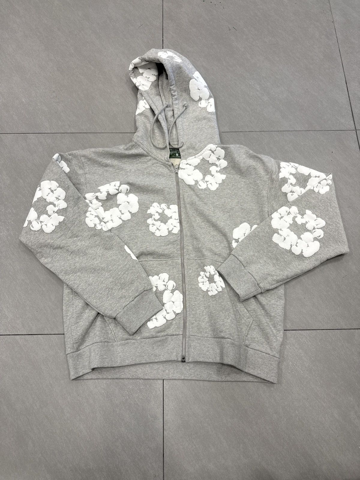 DENIM TEARS Denim Tears Cotton Wreath Zip Up Hoodie Grey Large Size US L / EU 52-54 / 3 - 1 Thumbnail