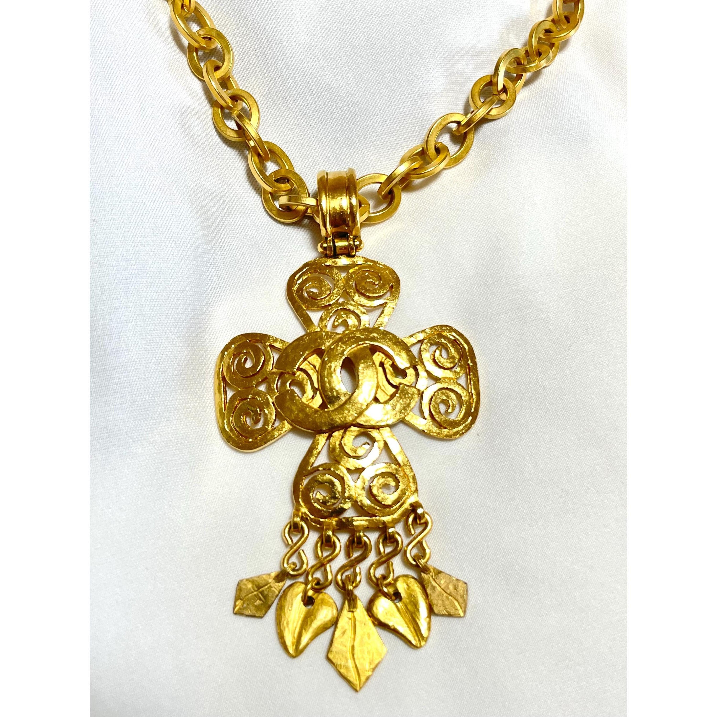 Chanel Vintage Chanel statement necklace with flower,clover top Size ONE SIZE - 10 Thumbnail