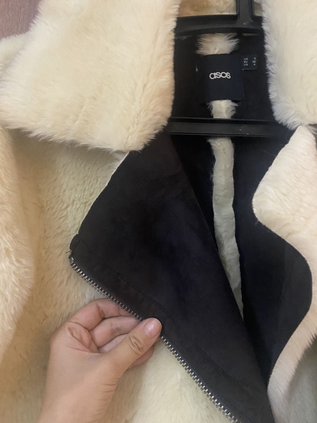Asos ASOS Teddy / Faux Shearling Coat – Size 36 Size S / US 4 / IT 40 - 3 Thumbnail