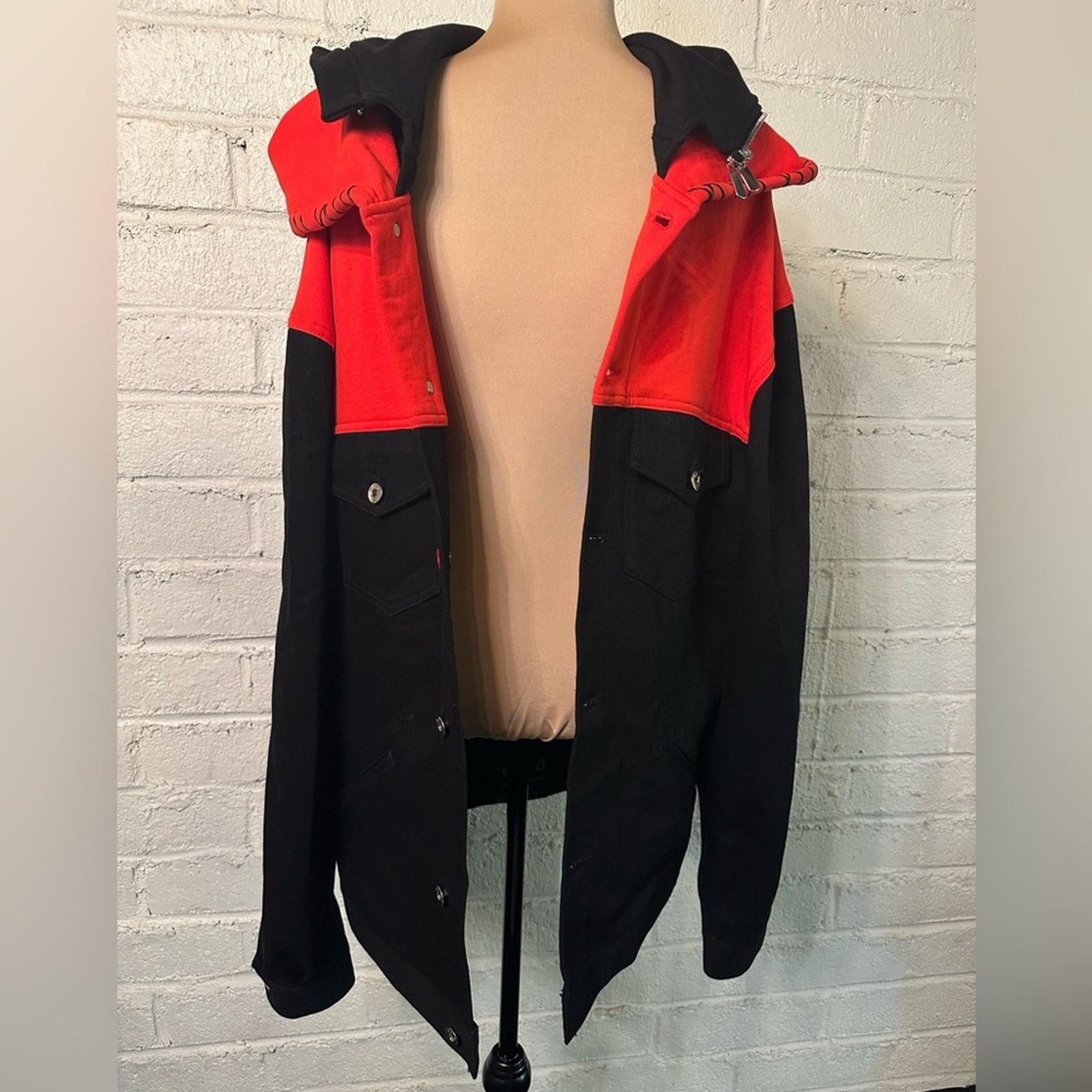 Marc Jacques Burton Rare MJB Hooded Balaclava MP Denim Jacket IT 48 Black / Red Size US M / EU 48-50 / 2 - 8 Thumbnail