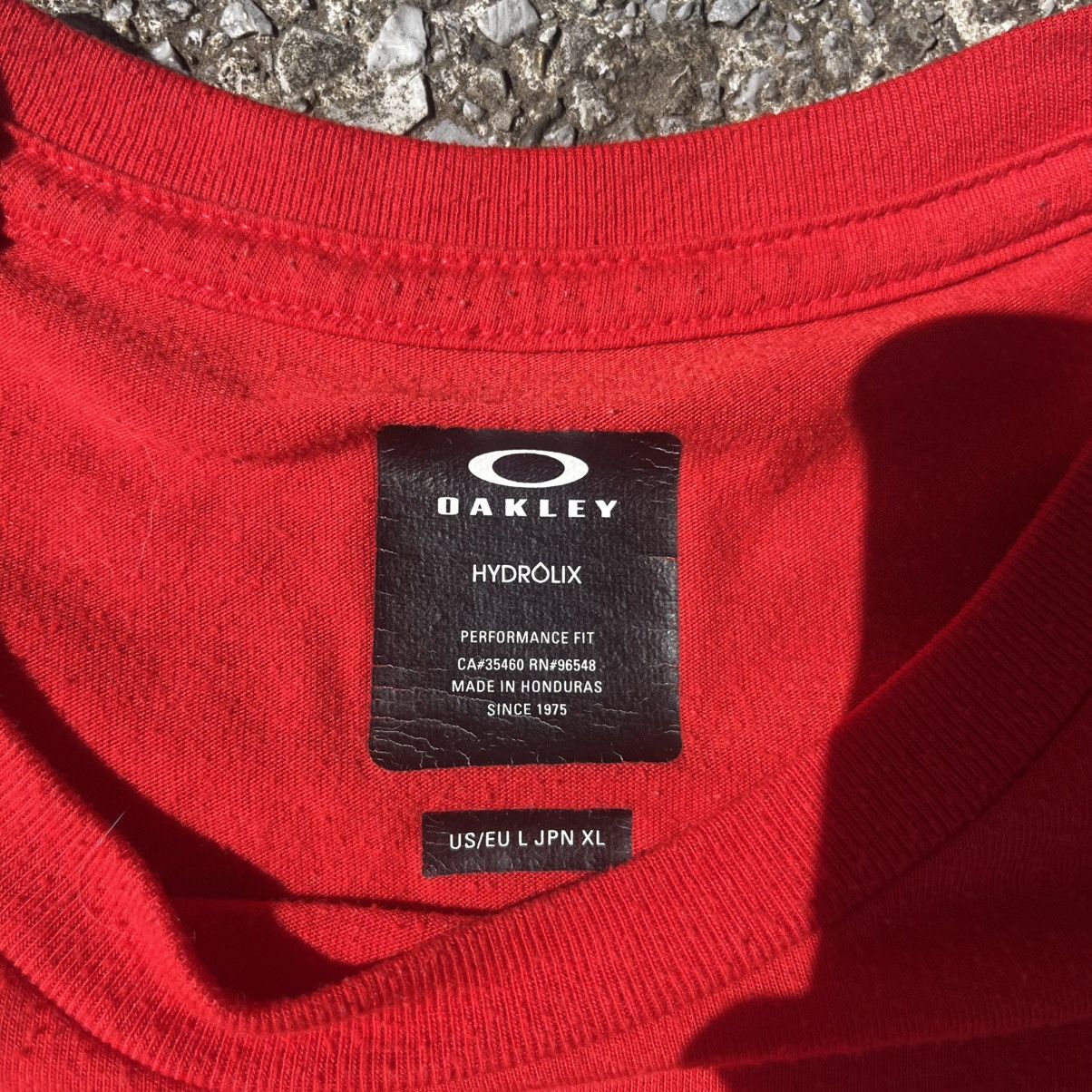 Oakley Oakley red shirt Size US L / EU 52-54 / 3 - 4 Thumbnail