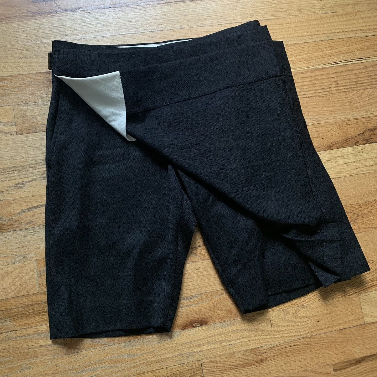 Comme des Garcons Homme Plus FW2008 ‘Time for Magic’ Kilt Shorts Size US 30 / EU 46 - 4 Thumbnail