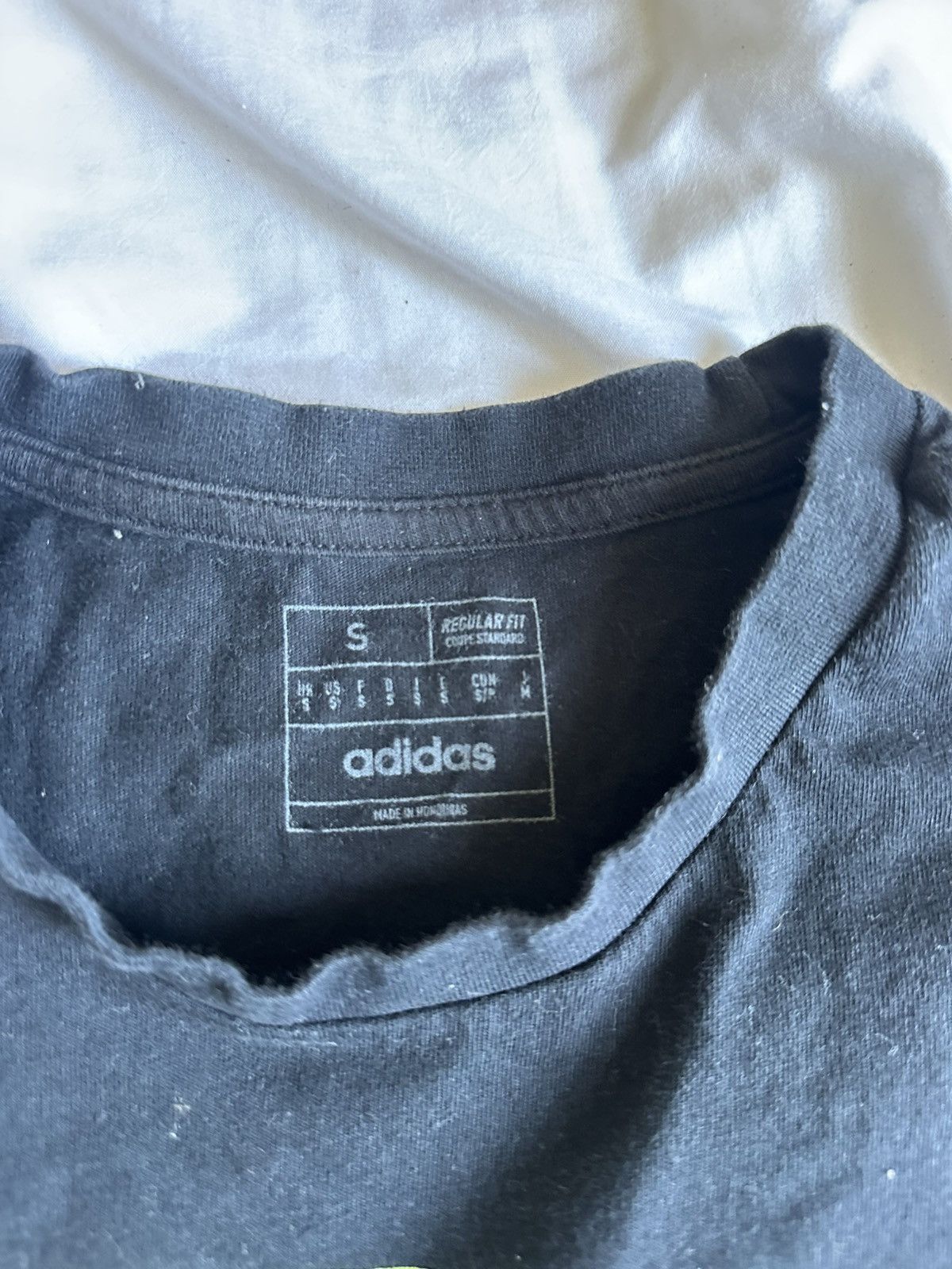 Adidas Adidas t shirt Size US S / EU 44-46 / 1 - 2 Thumbnail