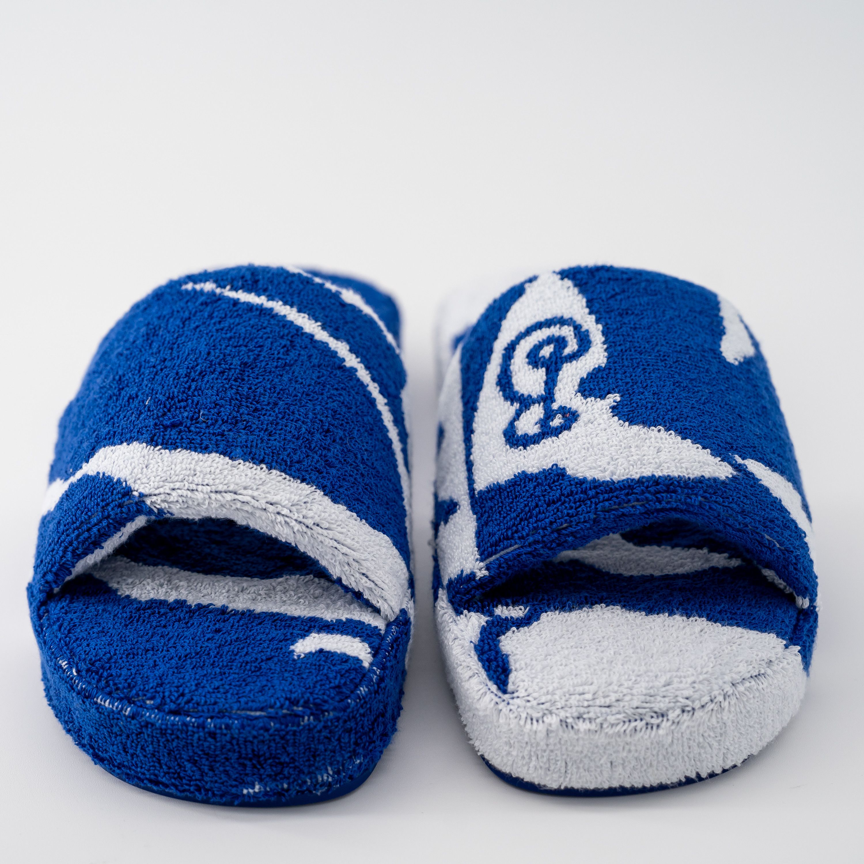 Burberry 37.5 7.5 Burberry Snug Towelling Slide Slippers Knight Blue Size US 7.5 / IT 37.5 - 2 Thumbnail