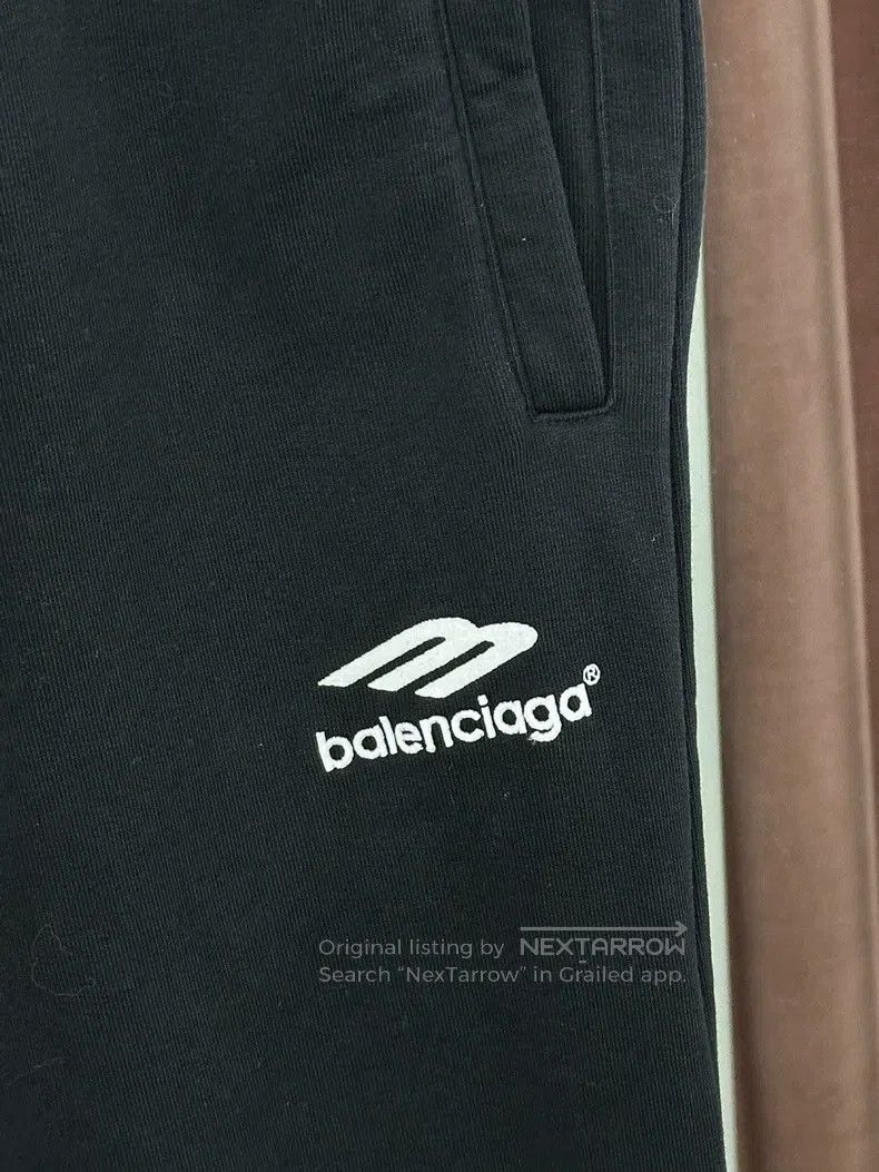 Balenciaga Balenciaga size M Black Manchester United series letter lo Size US 27 - 3 Thumbnail