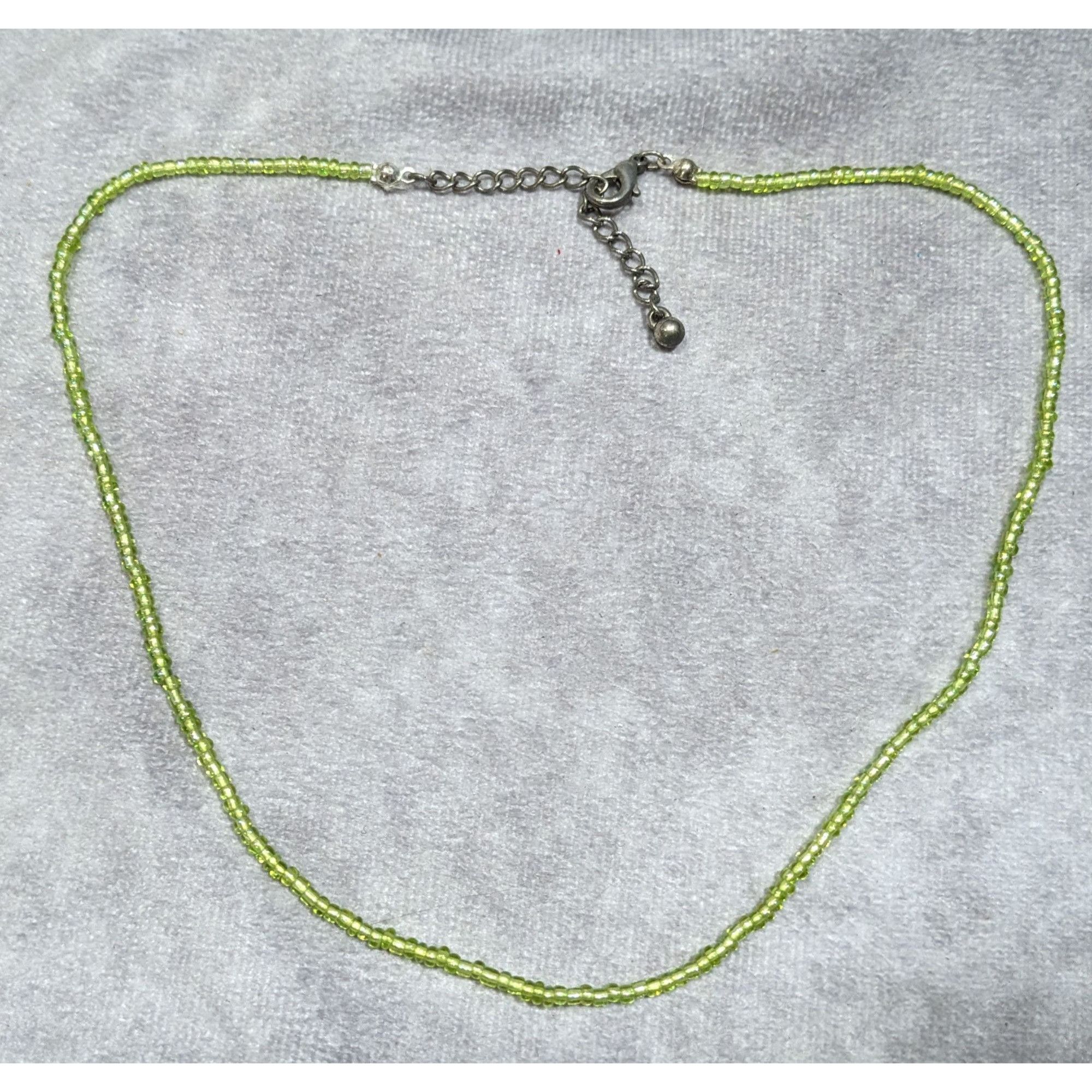 Other Summery Lime Green Glass Seed Beaded Necklace Size ONE SIZE - 6 Thumbnail