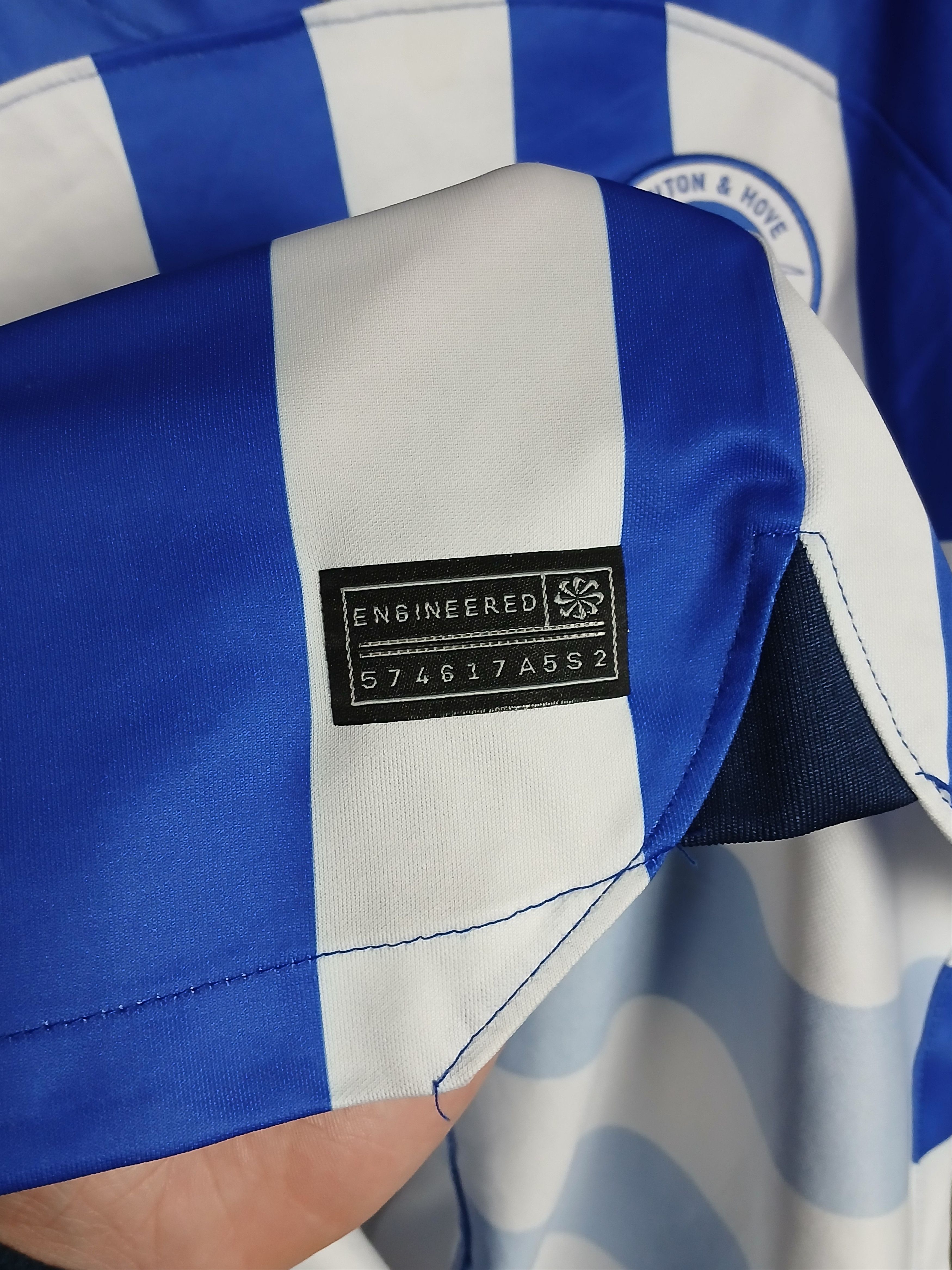 Nike Brighton & Hove Albion 23/24 Home Football Jersey T-Shirt Size US L / EU 52-54 / 3 - 11 Thumbnail