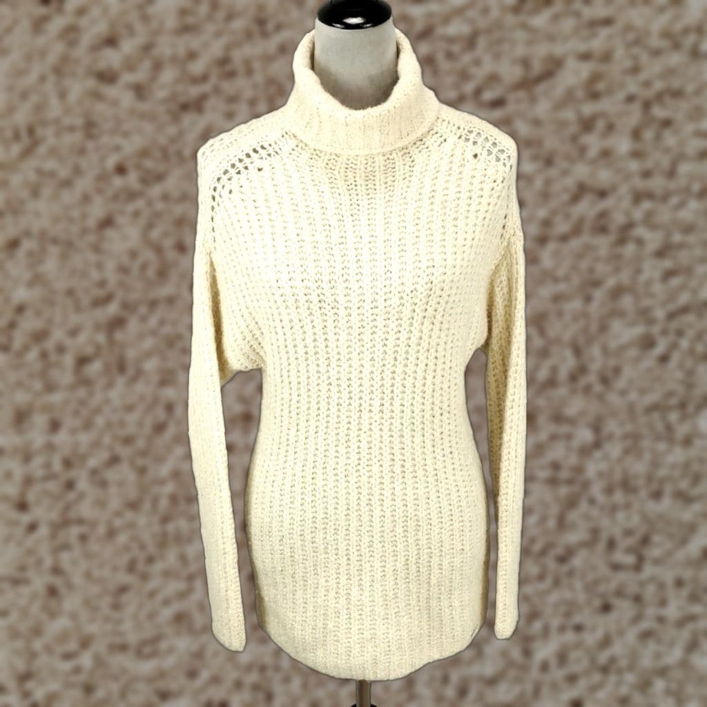 Abercrombie & Fitch Abercrombie & Fitch Sweater Womens XS Wool Blend Cream Long Sleeve Turtleneck Size XS / US 0-2 / IT 36-38 - 1 Thumbnail