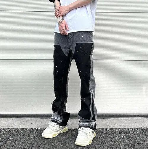 Jean Black Graffiti Wide Jeans Size US 32 / EU 48 - 2 Thumbnail