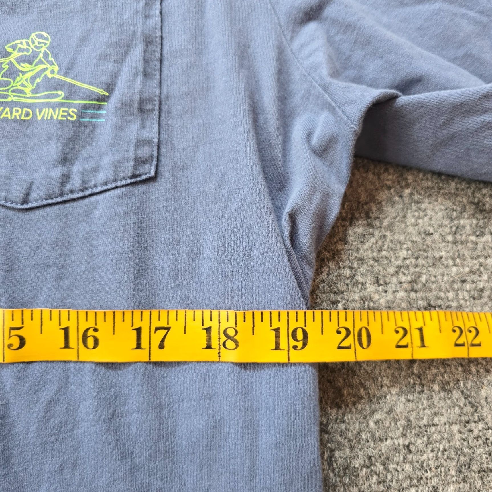 Vineyard Vines VINEYARD VINES Shirt Men Small Blue Skiing Winter Snow Crew Neck Long Sleeve Ski Theme Mens Size US S / EU 44-46 / 1 - 7 Thumbnail