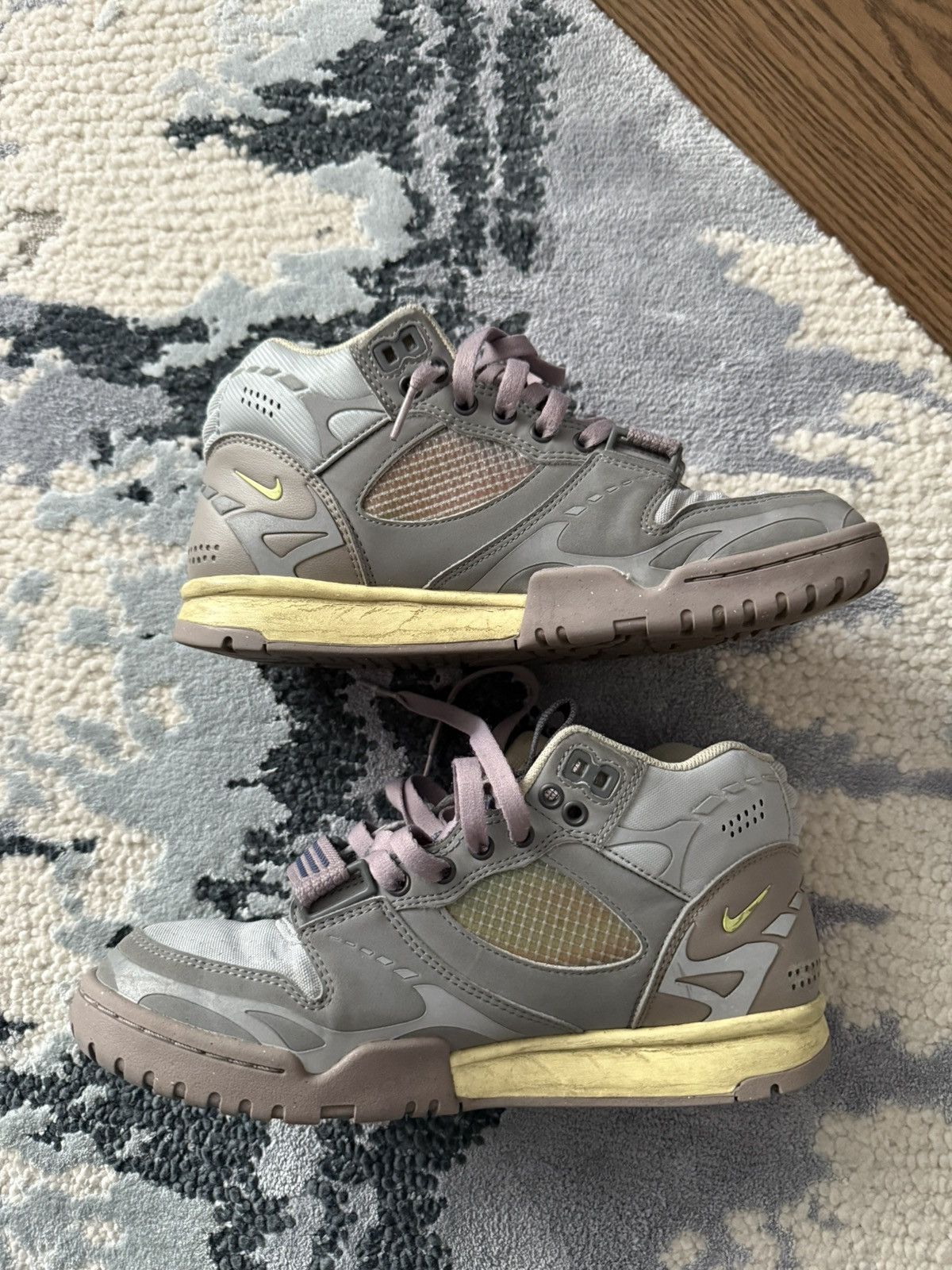 Nike Nike air trainers Size US 8.5 / EU 41-42 - 2 Thumbnail