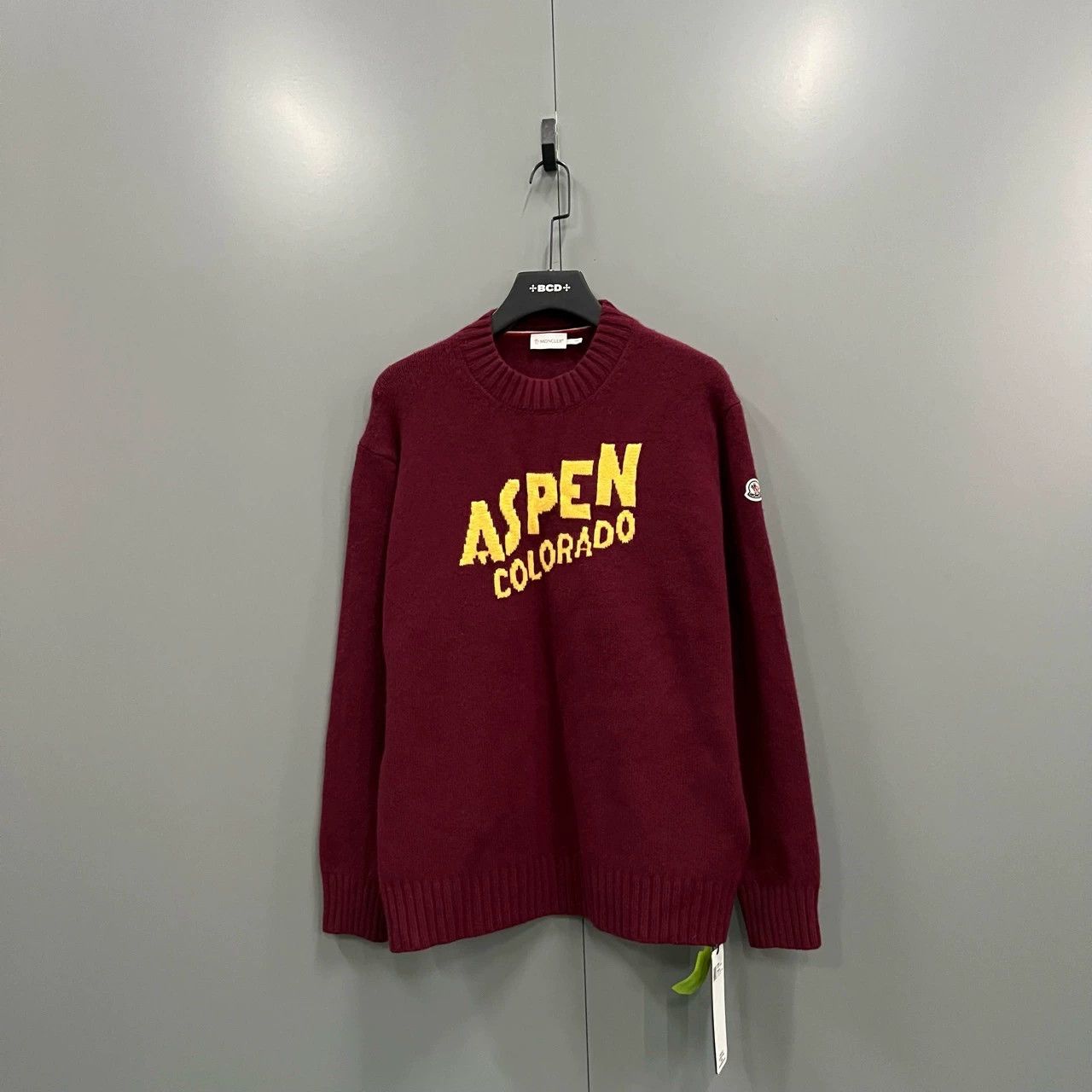 Moncler moncler red knitted sweater with logo Size US L / EU 52-54 / 3 - 1 Thumbnail