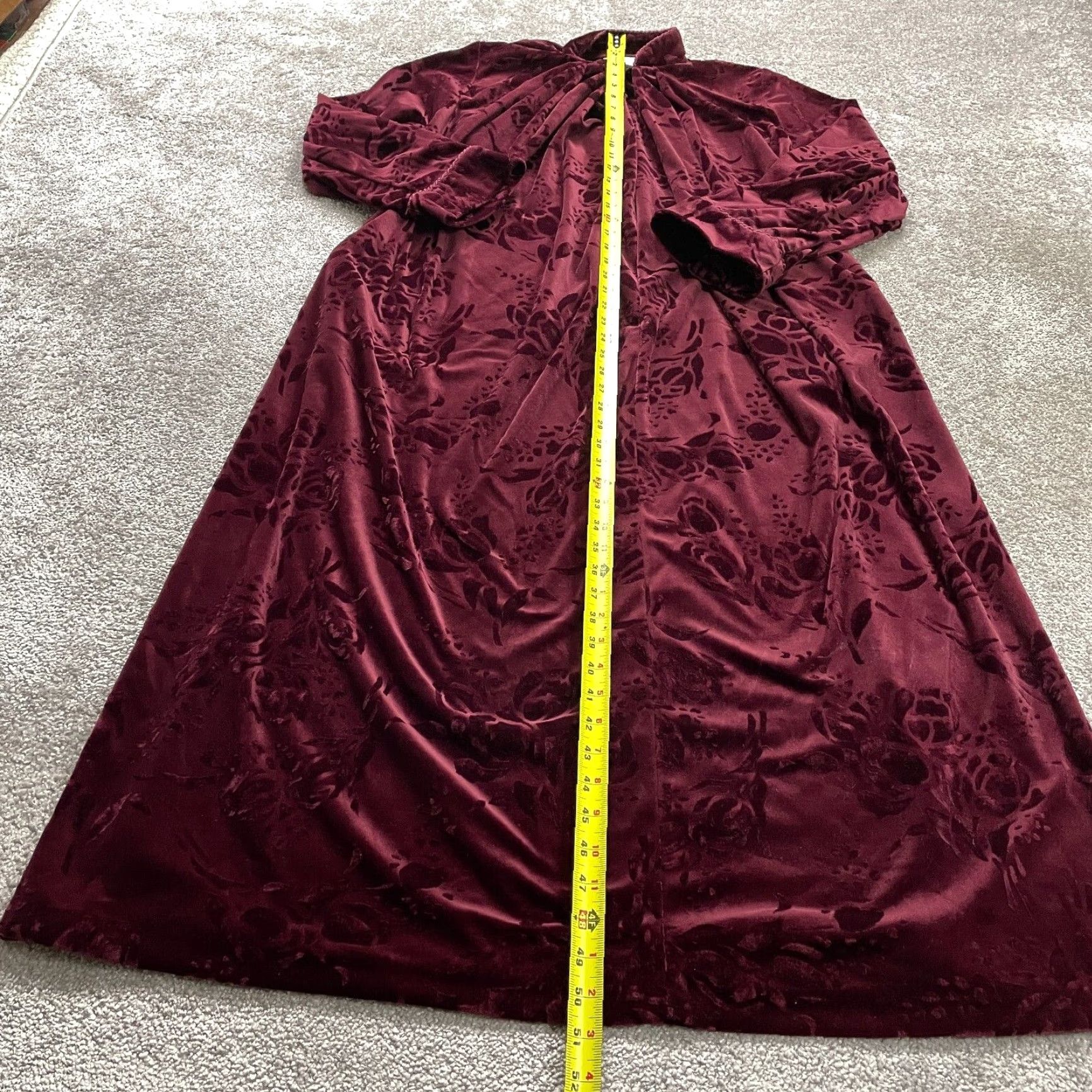 Vintage Jasmine Rose Long Velvet Shift Dress Women Small Maroon Long Sleeve Pleated Neck Floral Size S / US 4 / IT 40 - 7 Thumbnail