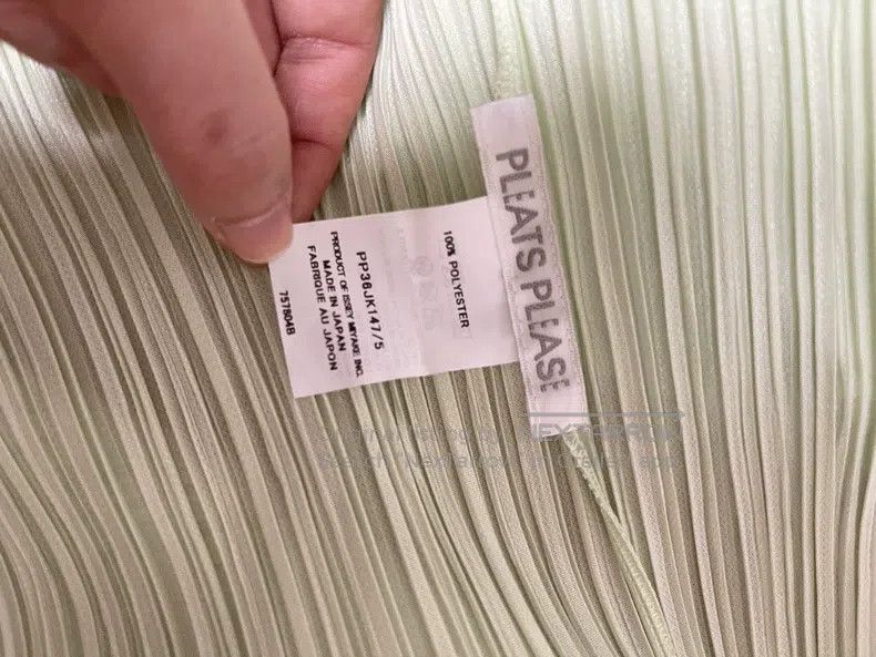 Issey Miyake Issey Miyake Light Green Natural Drape Top Size XXL / US 16-18 / IT 52-54 - 3 Thumbnail