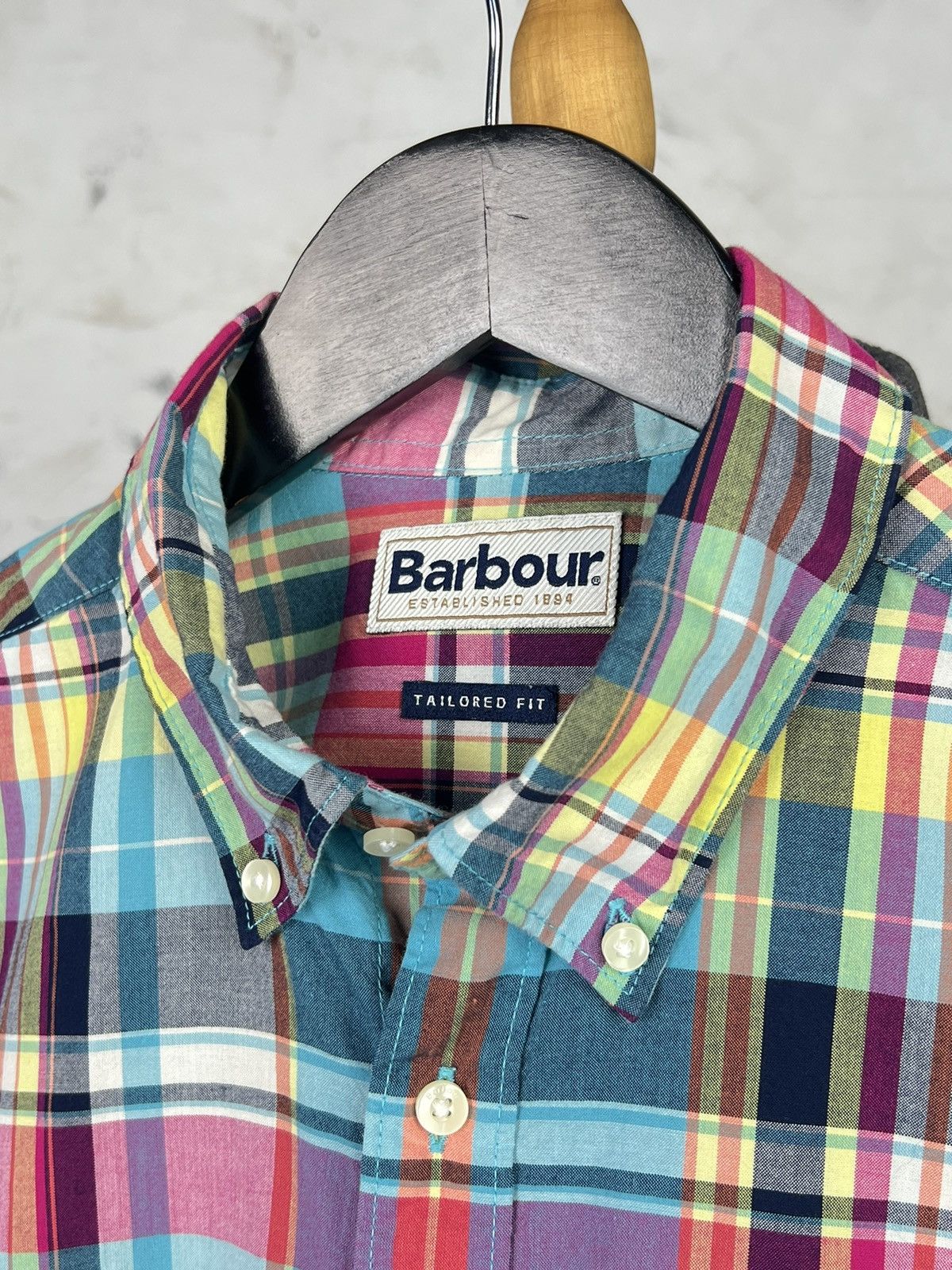Barbour Barbour Plaid Button Up Shirt Tailored Fit Size S - M Size US M / EU 48-50 / 2 - 5 Thumbnail