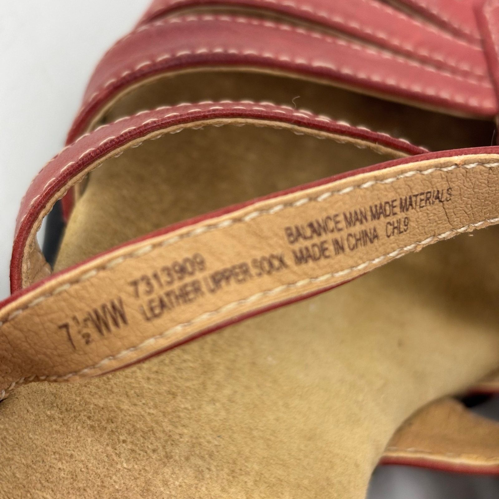 Vintage Softspots Leather Red Size 7.5 Womens Sandals Slip On Wedge Size ONE SIZE - 3 Thumbnail
