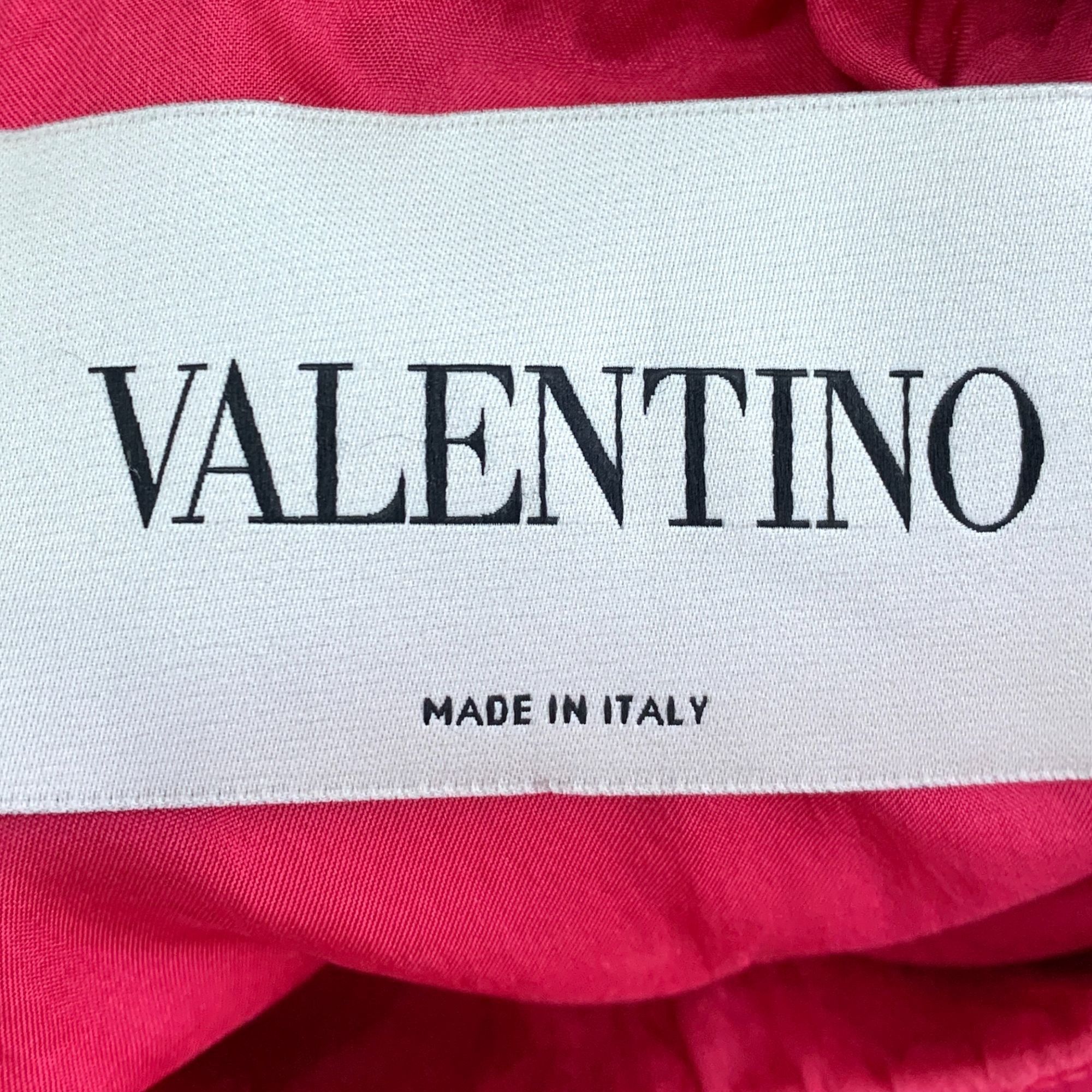 Valentino Valentino Red Wool Short-Sleeve Dress (Size M) Size S / US 4 / IT 40 - 2 Thumbnail