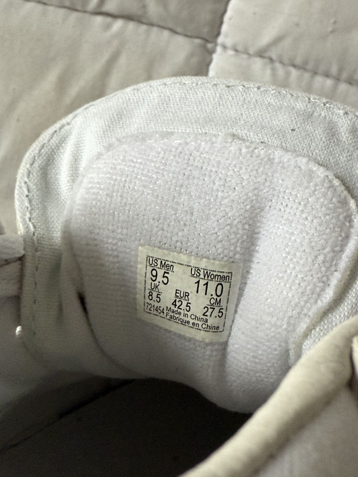 JJJJound × Vans JJJJound x Vans Sk8-Mid Vlt LX Size US 9.5 / EU 42-43 - 13 Thumbnail