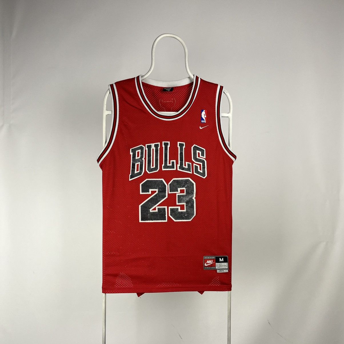 Nike Vintage Nike Chicago Bulls #23 Michael Jordan Basketball NBA Size US M / EU 48-50 / 2 - 1 Thumbnail