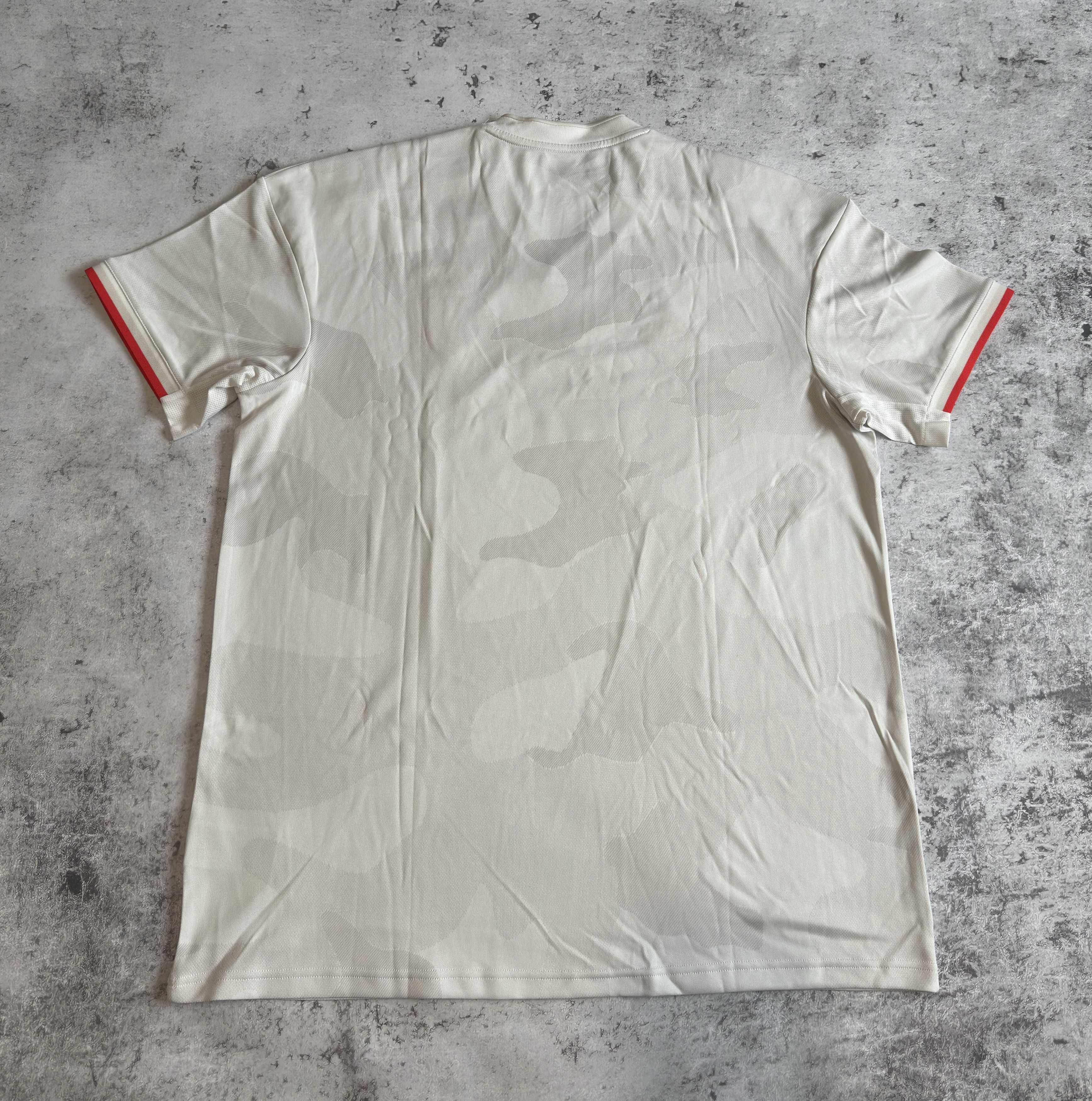 Adidas JUVENTUS FC AWAY JERSEY Shirt Football Soccer adidas SIZE XL Size US XL / EU 56 / 4 - 14 Thumbnail