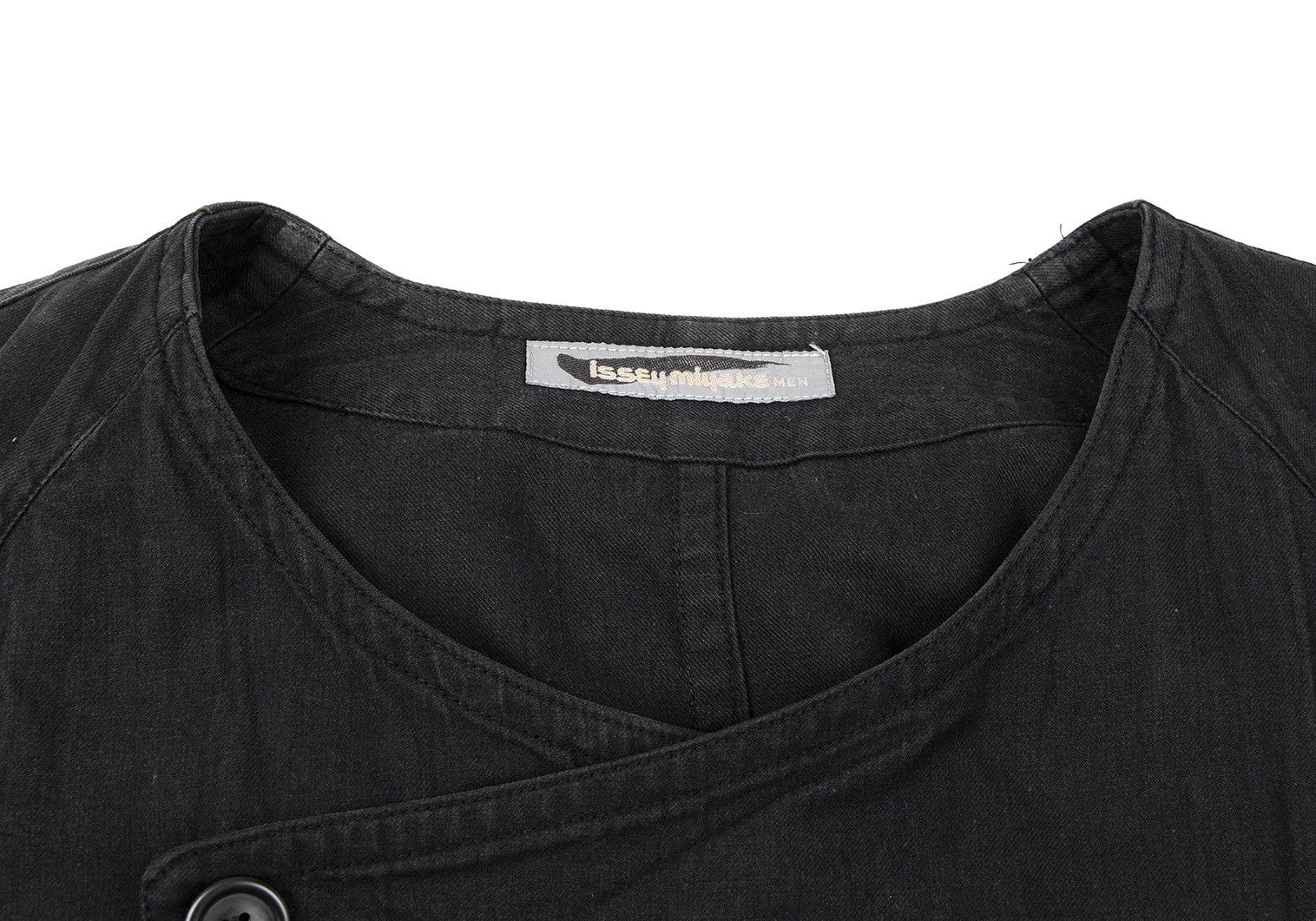 Issey Miyake Cotton Layered No-Collar Jacket in Black Size M Size US M / EU 48-50 / 2 - 5 Thumbnail