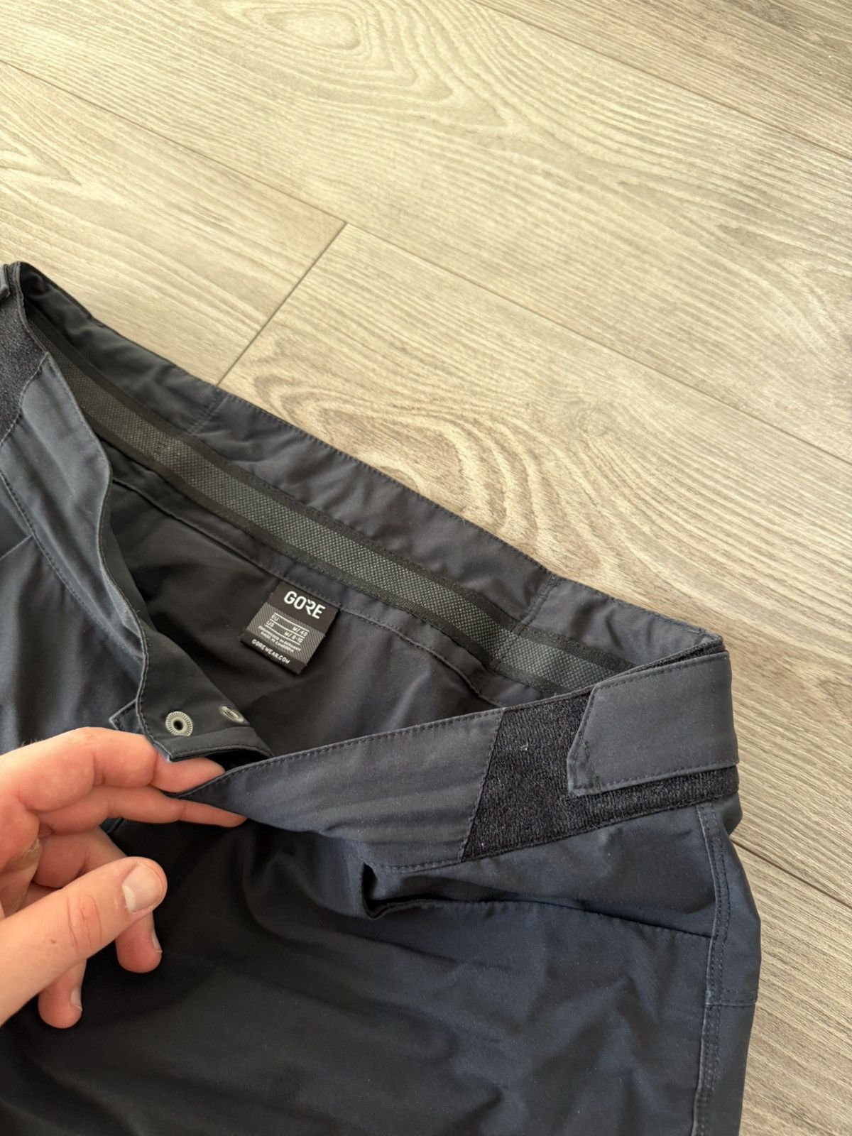 GOREWEAR Gore Bike Run Wear Mens Shorts Size US 32 / EU 48 - 9 Thumbnail