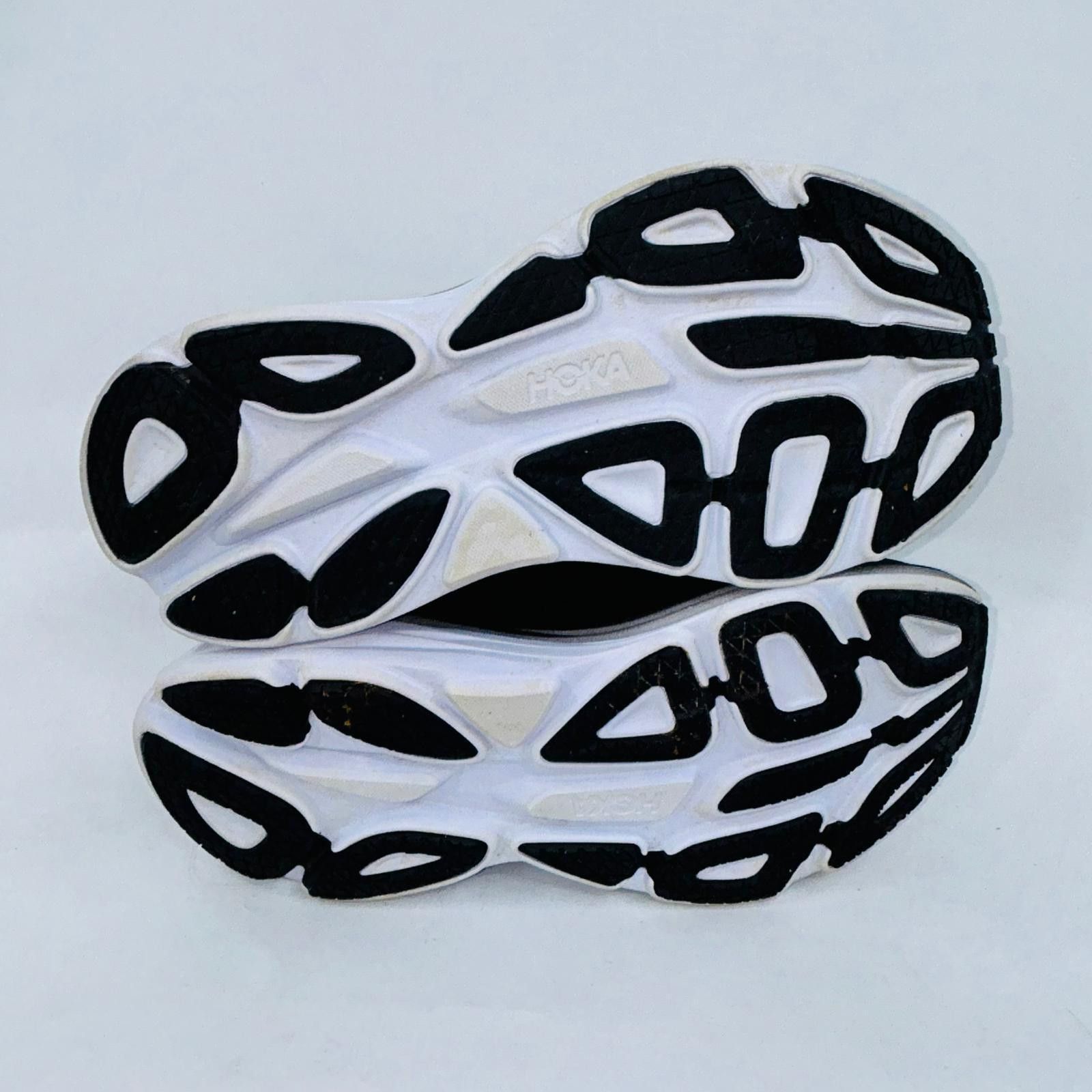 Hoka HOKA WOMEN'S BONDI8 WHITE-BLACK MESH RUNNING SHOES SIZE 9.5B Size US 9.5 / IT 39.5 - 5 Thumbnail