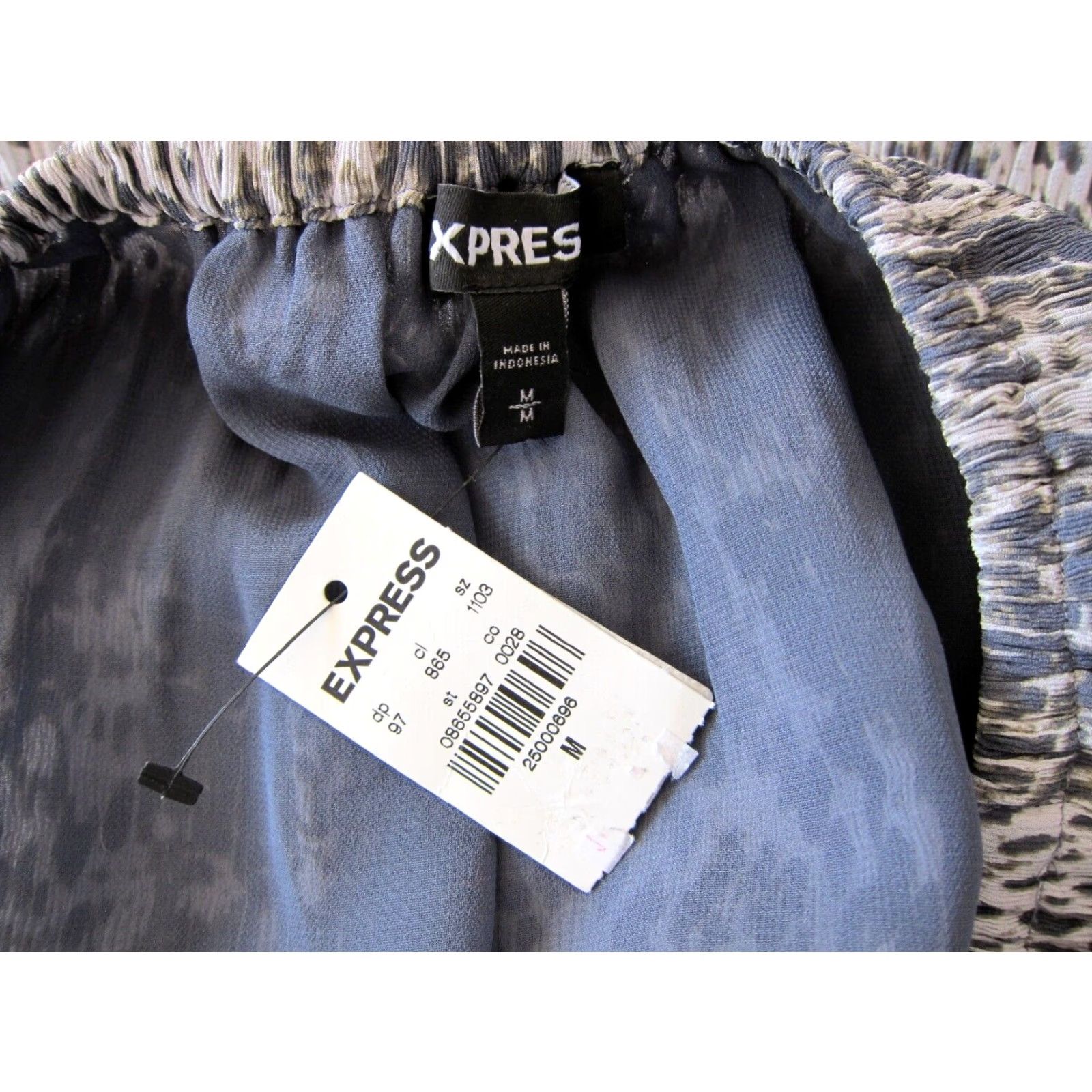 Express NWT Express Blouse Shirt 3/4 Sleeve Off the Shoulder Tunic Medium Gray Size M / US 6-8 / IT 42-44 - 5 Thumbnail